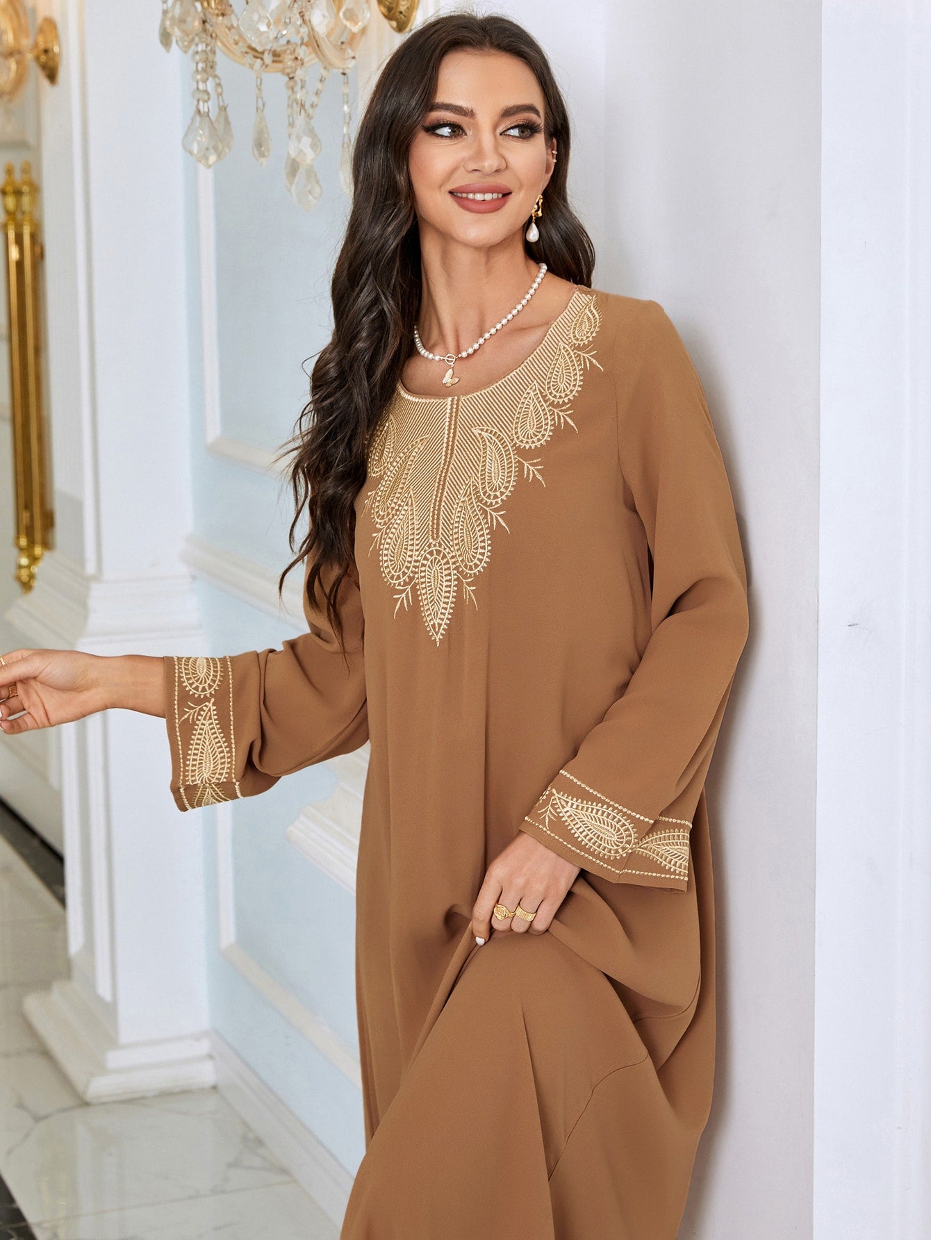 Najma Paisley & Plant Embroidered Kaftan