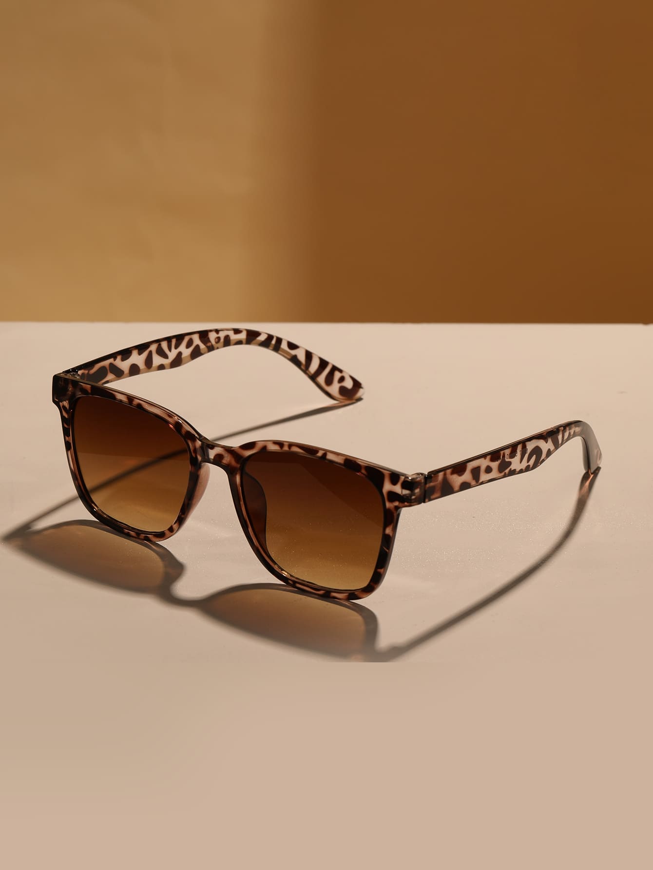 1pair Leopard Frame Fashion Glasses For Outdoor