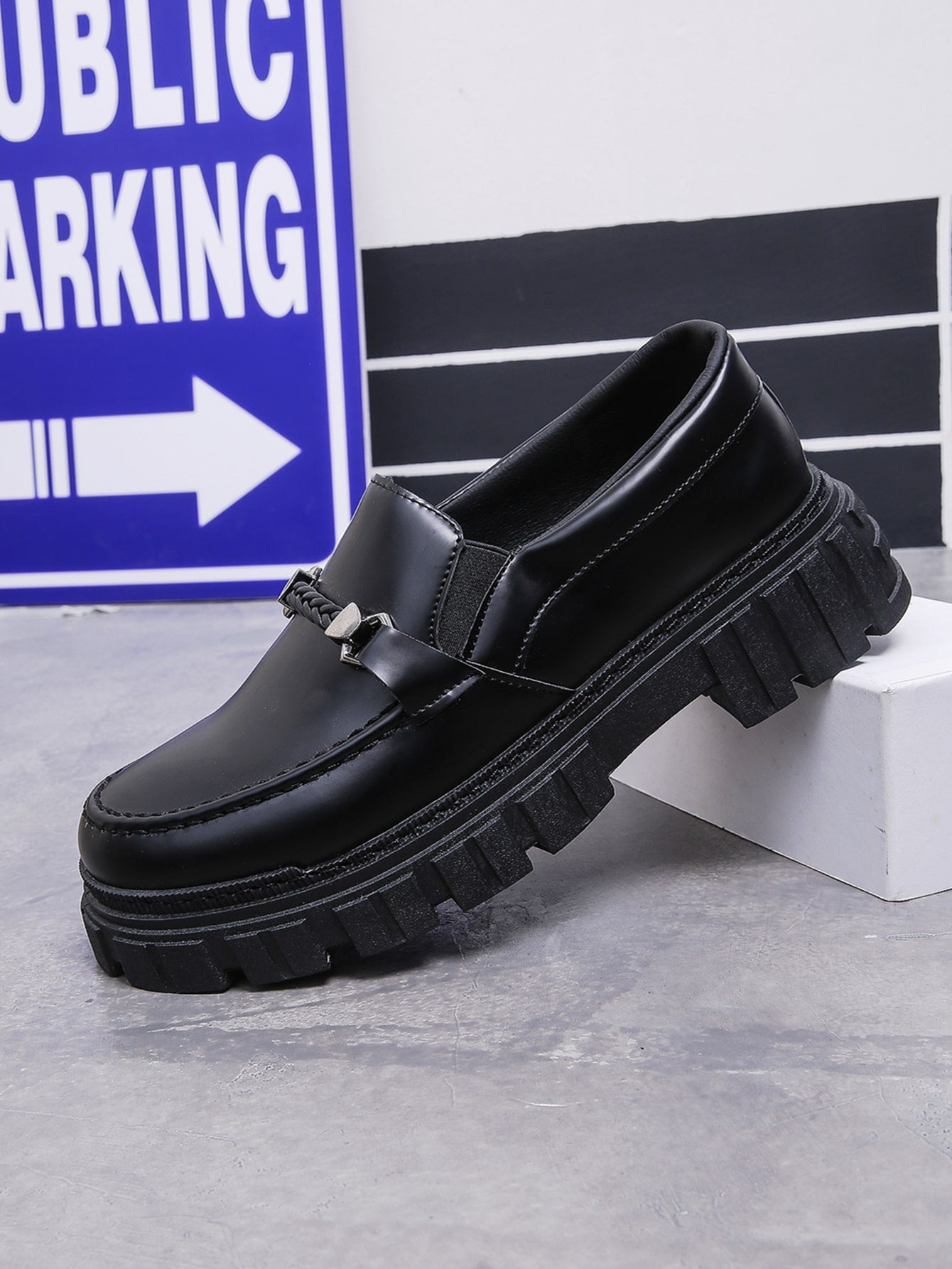 Men's Slip-on Leather Shoes, British Style Business & Casual Dress Shoes, Black Groom Wedding Shoes With Soft Sole And Round Toe