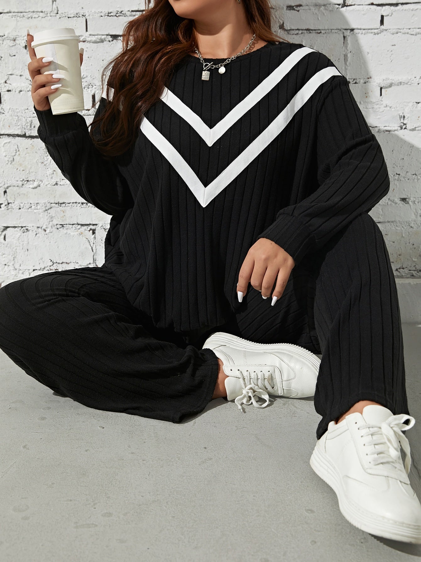 LUNE Plus Chevron Print Drop Shoulder Sweatshirt & Sweatpants