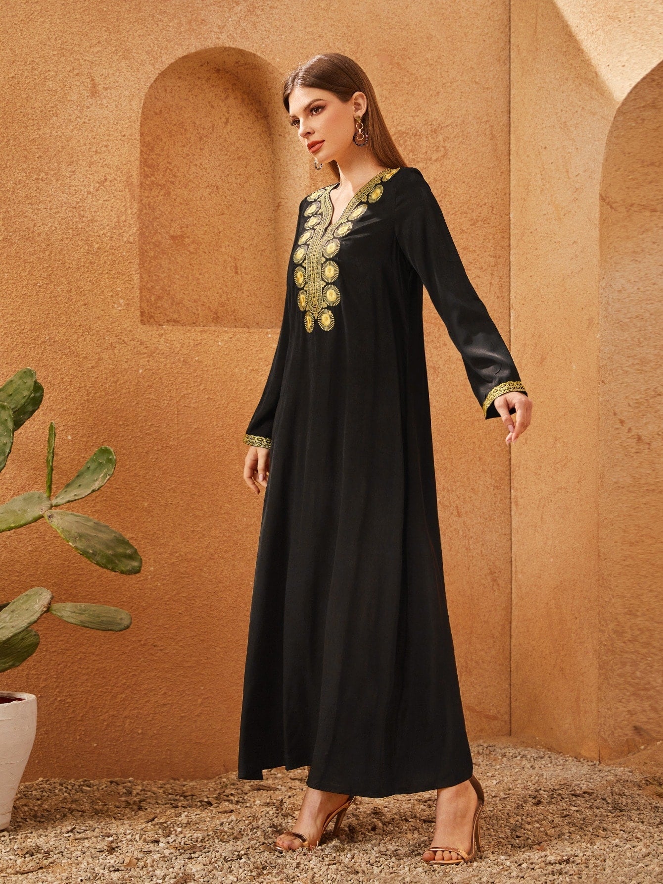 Najma Embroidery V Neck Kaftan