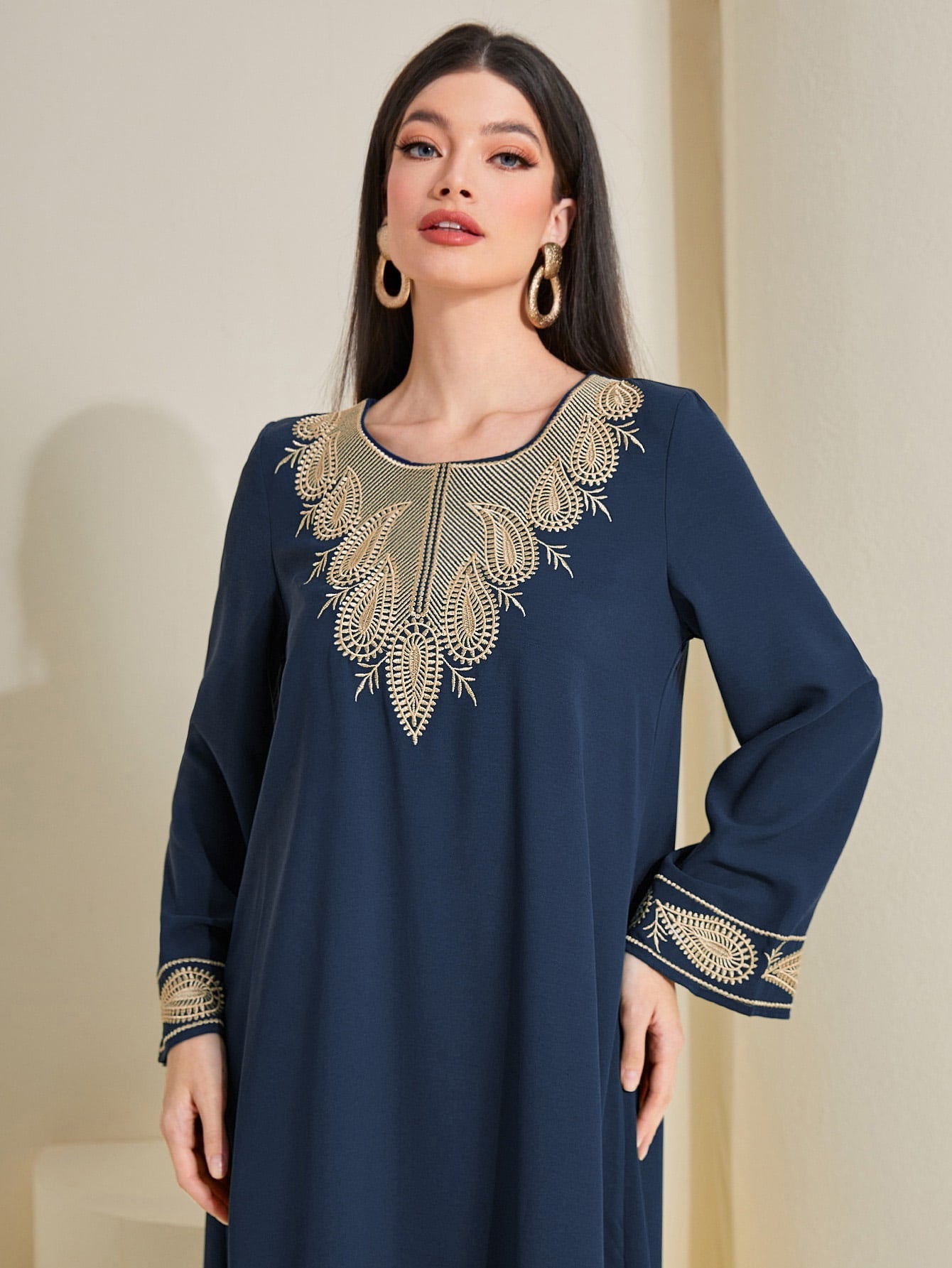 Najma Paisley & Plant Embroidered Kaftan