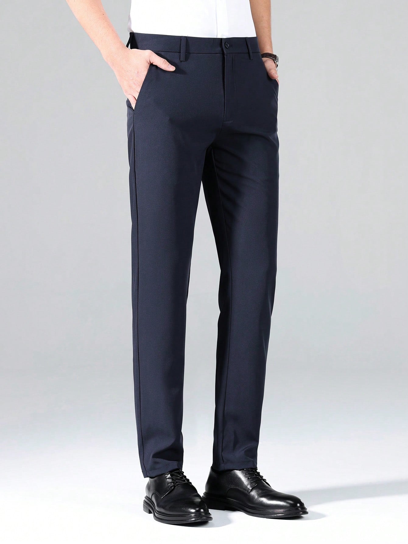 Men Solid Slant Pocket Suit Pants