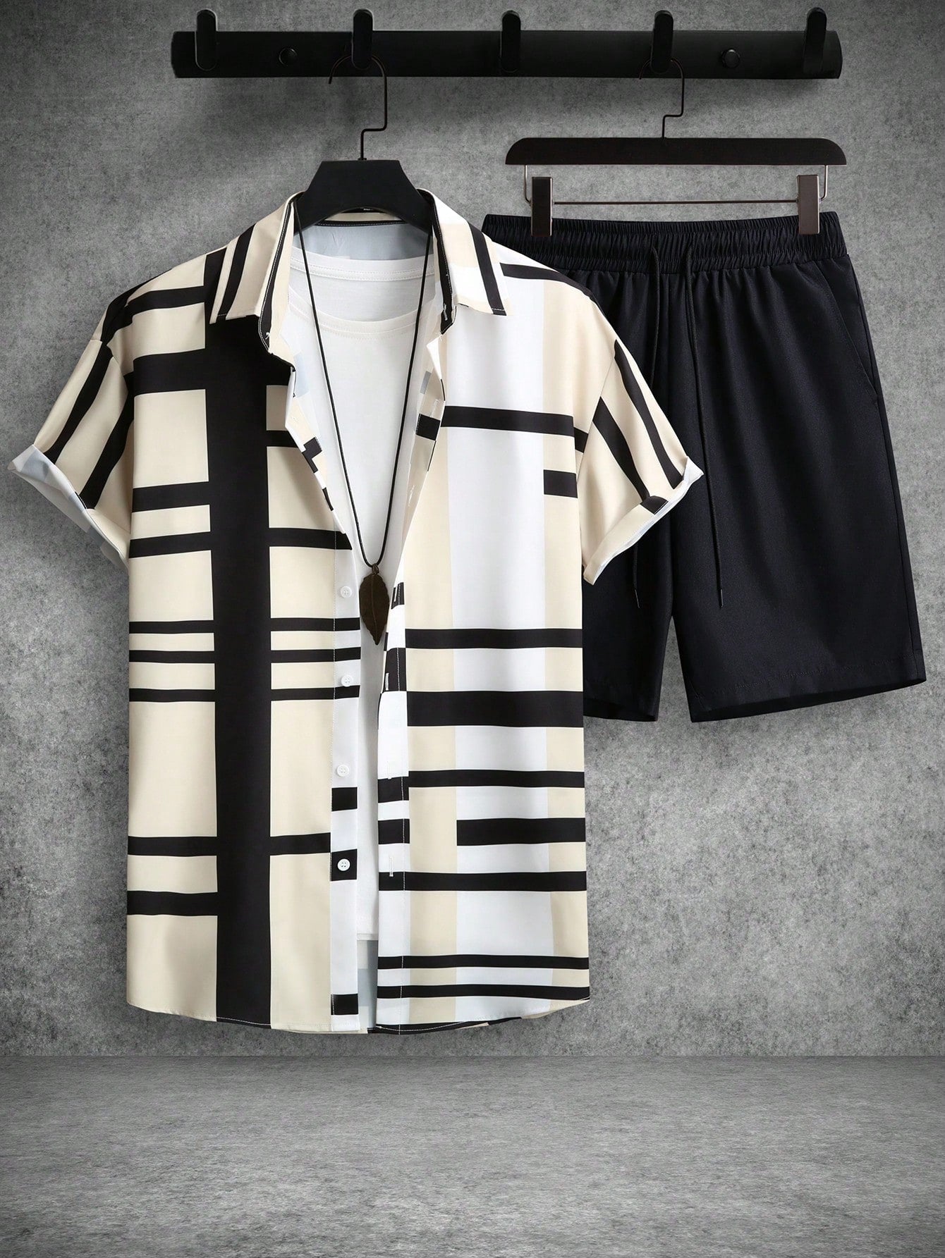 Manfinity Homme Men's Striped Contrasting Two-piece Set