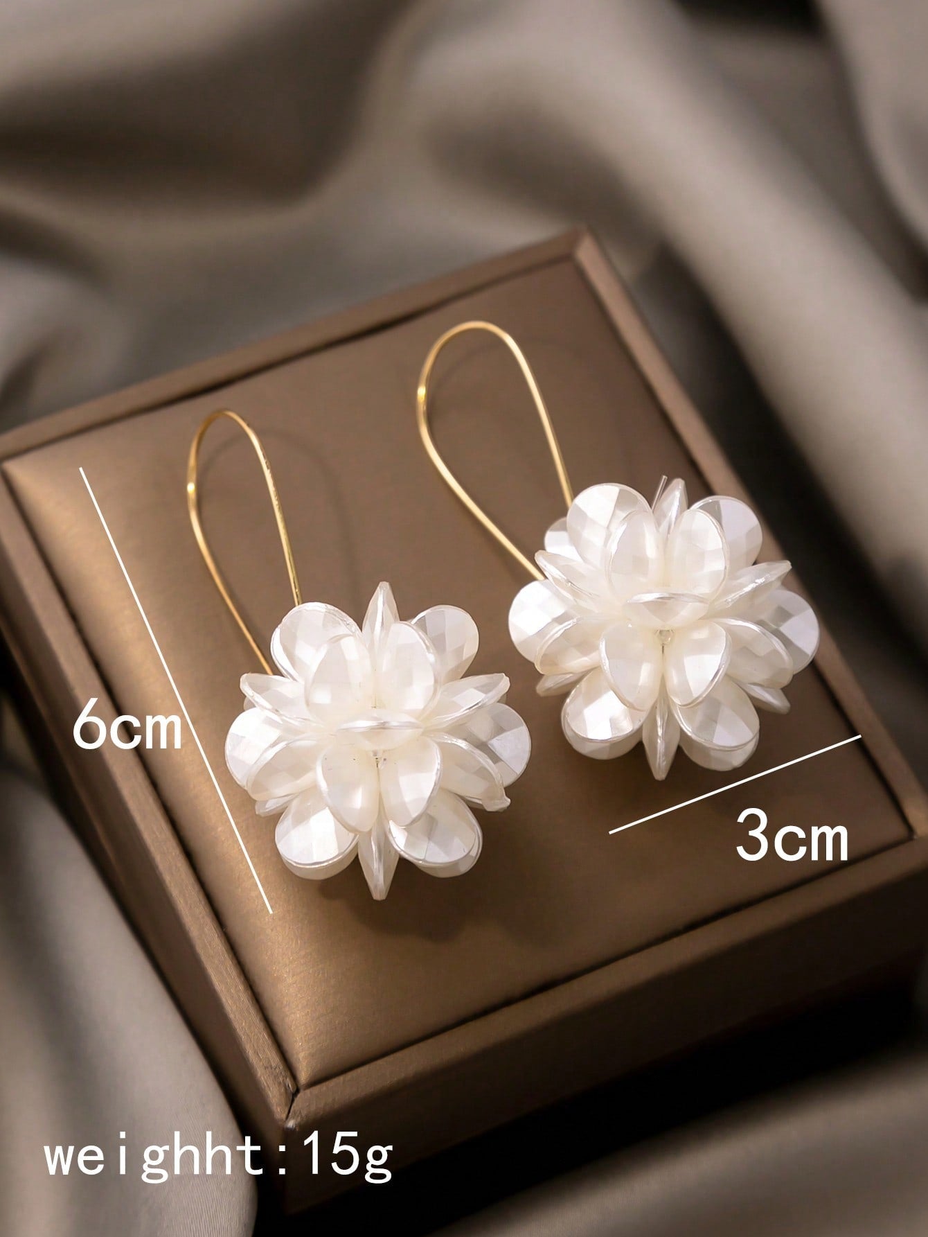 Flower Decor Drop Earrings