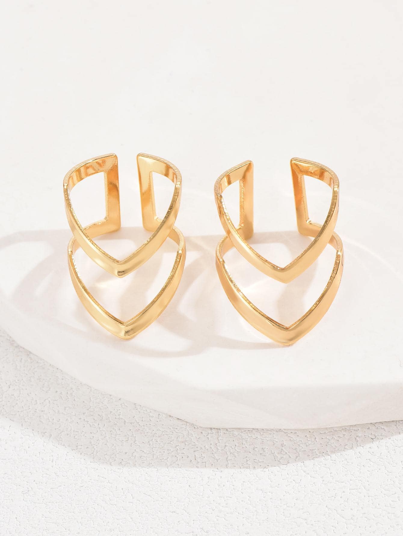 2pcs/set Simple Double Layered Letter V Shaped Open Ring For Women, Summer Party Decoration Gift Set