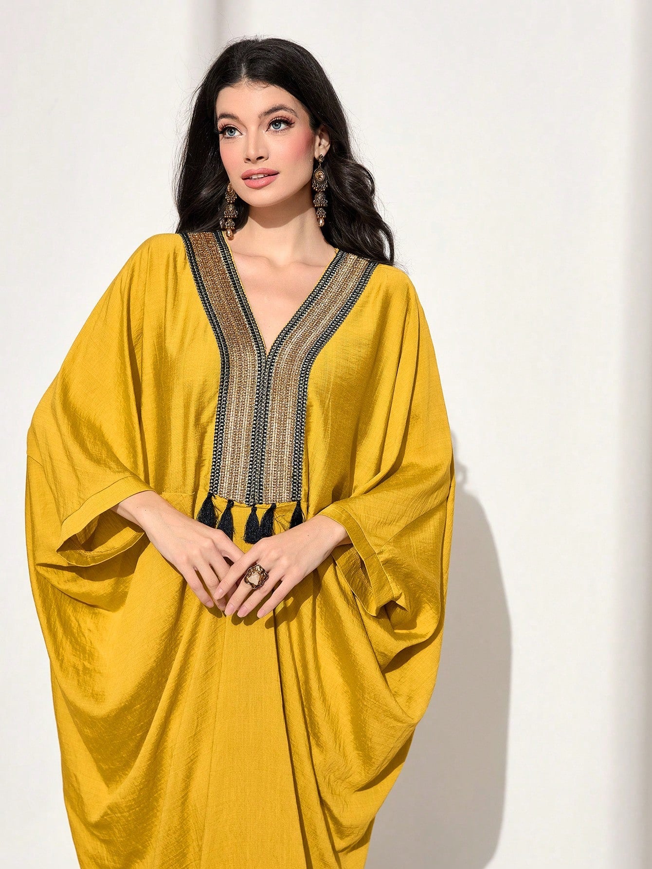 Najma Contrast Tape Tassel Trim Batwing Sleeve Kaftan