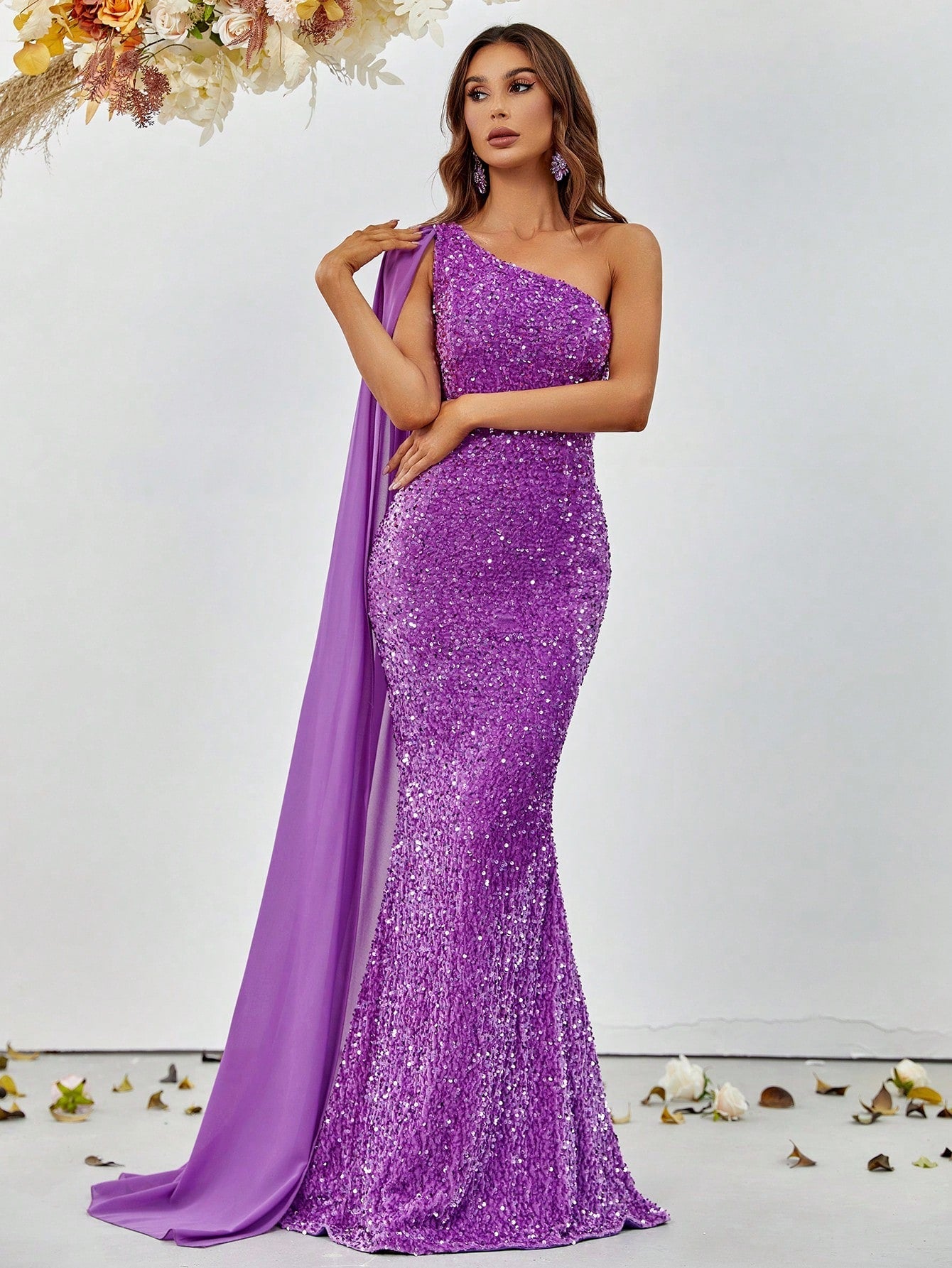 One Shoulder Contrast Mesh Cloak Sleeve Sequins Prom Dress