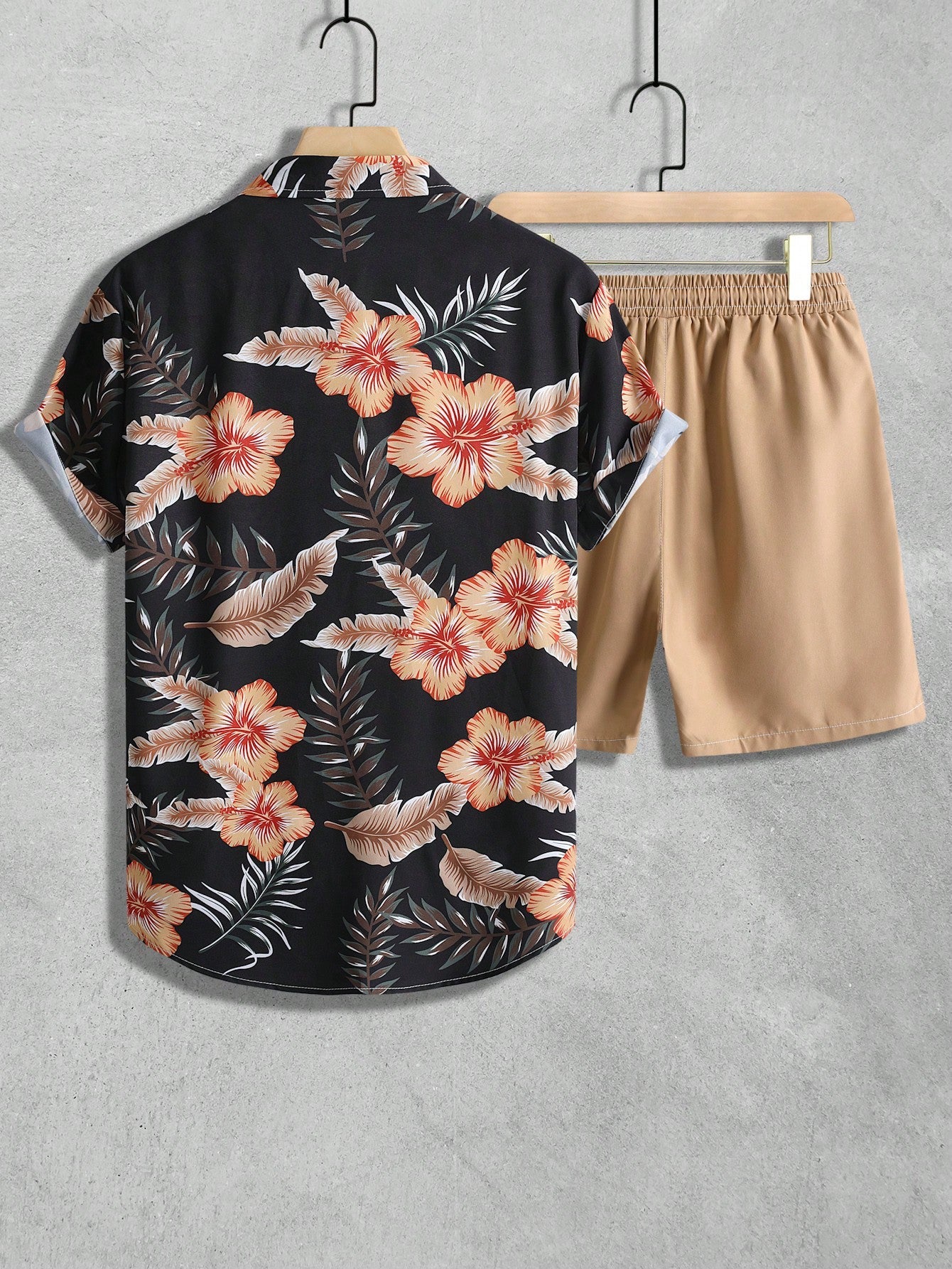 Manfinity RSRT Men Tropical Print Shirt & Drawstring Waist Shorts