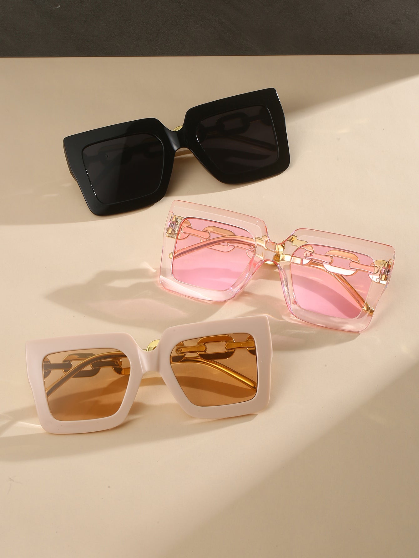 3pcs Plastic Frame Fashionable Sunglasses For Summer Beach