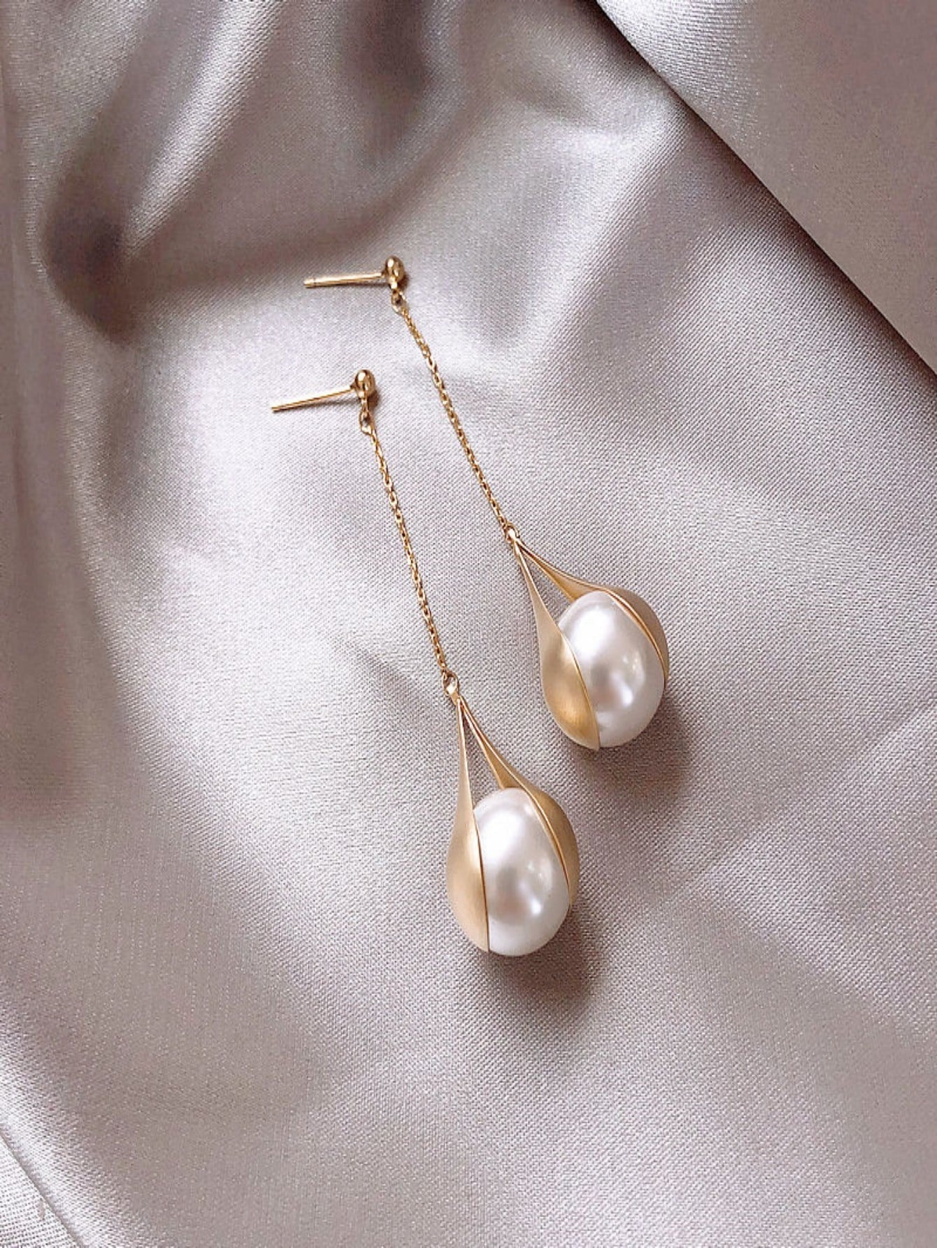 1pair Elegant Copper Alloy Faux Pearl Detail Drop Earrings For Women For Daily Commute