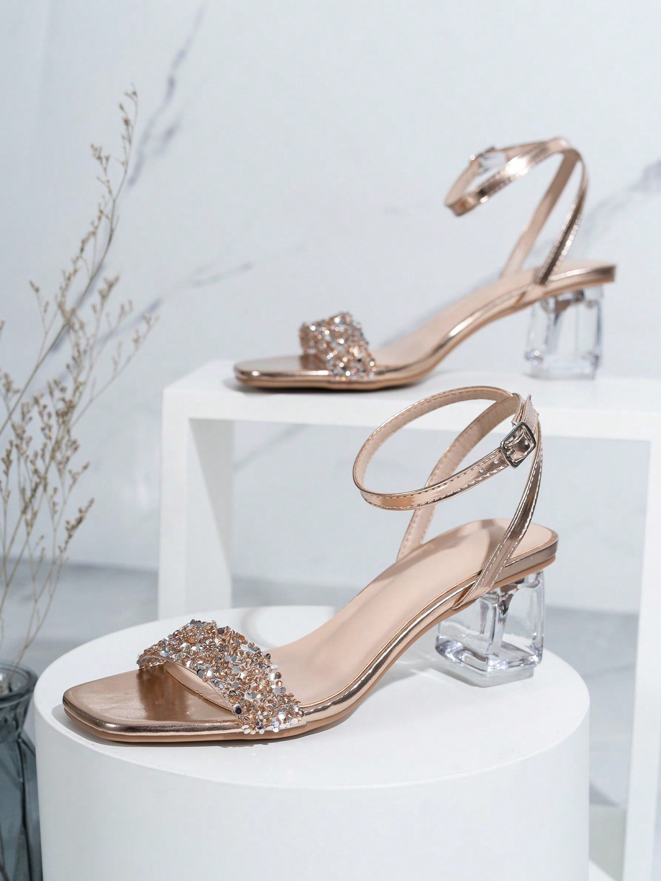 Fashionable & Elegant High Heel Sandals For Women With Crystal Heels And Rhinestone Decoration