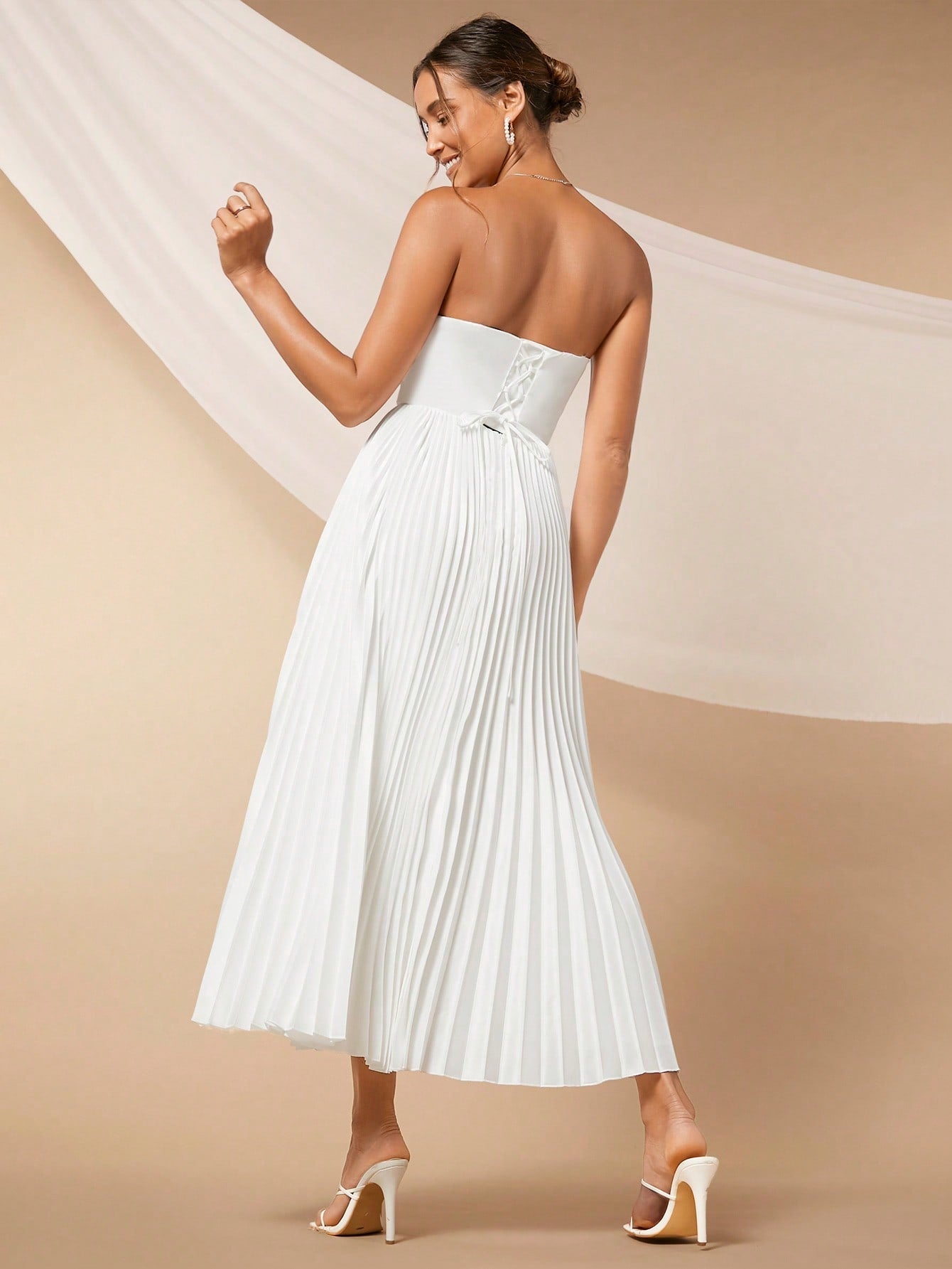 Belle Pleated Hem Tube Wedding Dress Without Veil