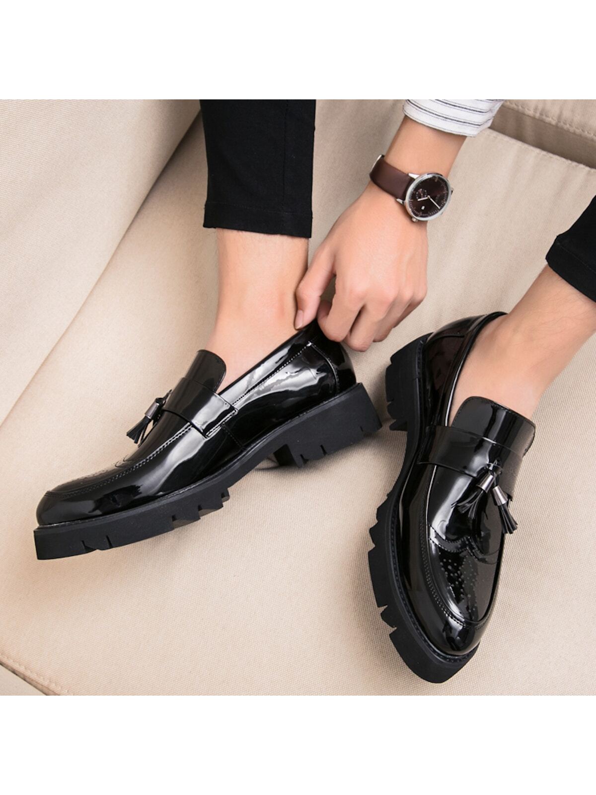 New Men's Shoes, Pointed Toe, Patent Leather, Casual Thick Sole Elevated Sneakers, Fashionable Casual Shoes With Tassel Design, Low-cut Slip-on Shoes For Parties, Wedding, Dinner, Work, Brogue Carved Leather Shoes, Dress Shoes