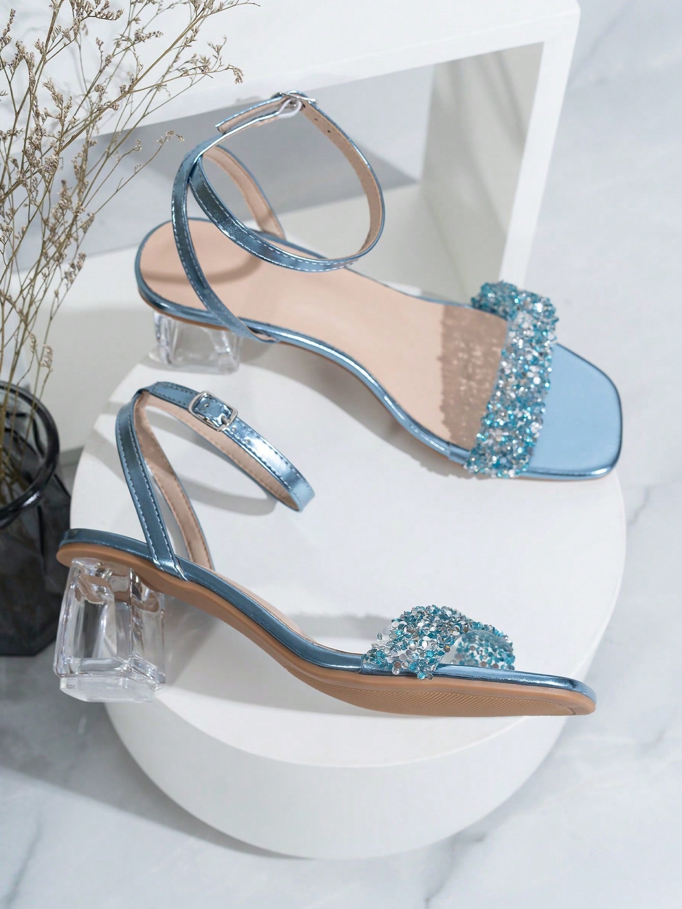 Fashionable & Elegant High Heel Sandals For Women With Crystal Heels And Rhinestone Decoration