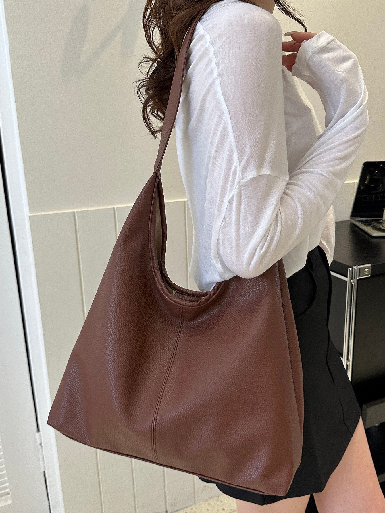 Minimalist Hobo Bag Medium Pu For Teen Girls Women College Students,Rookies & White-collar Workers Perfect for Office,Work ,Business,Commute Best Work Bag for Women