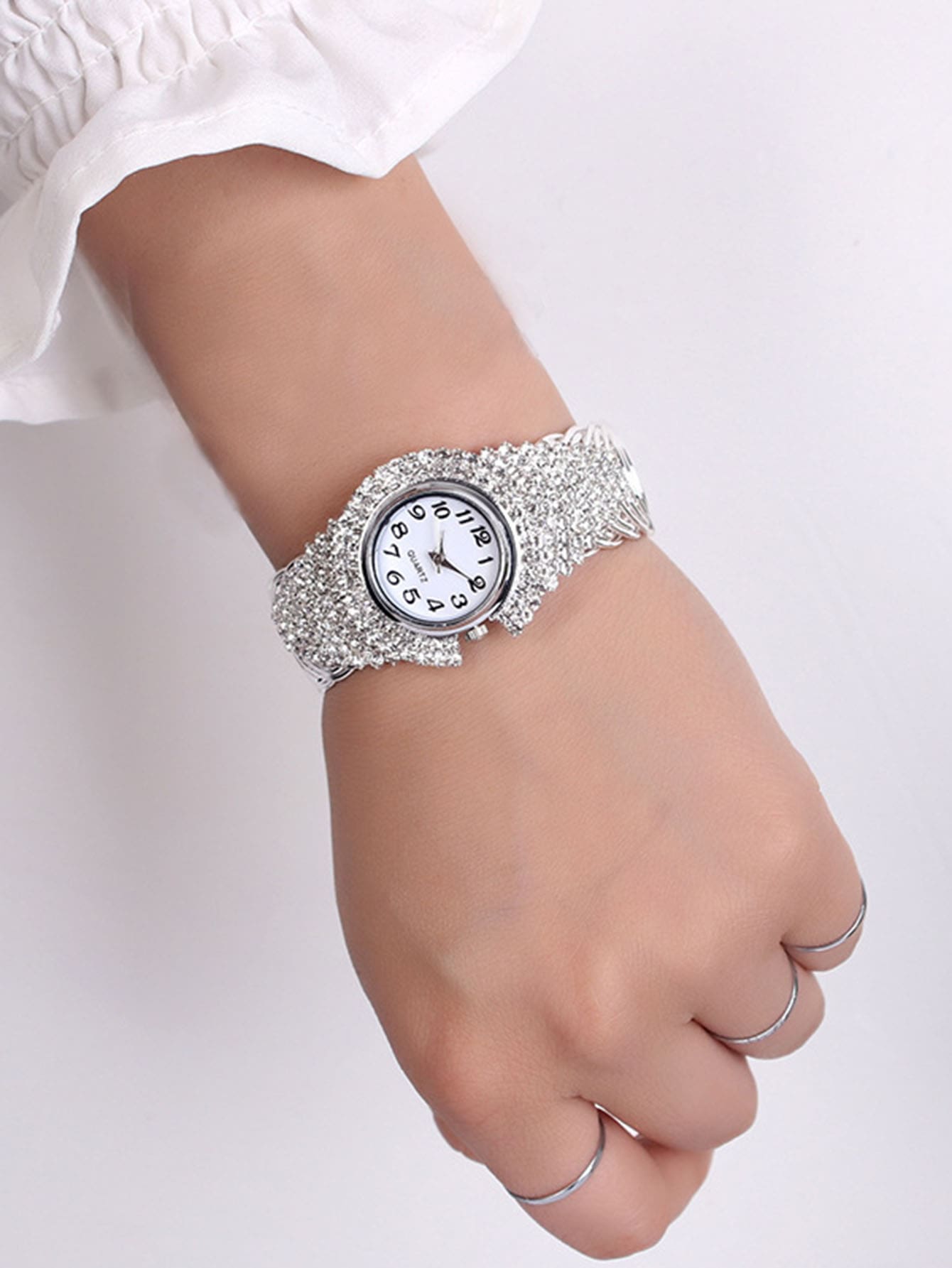 Rhinestone Decor Round Pointer Quartz Watch