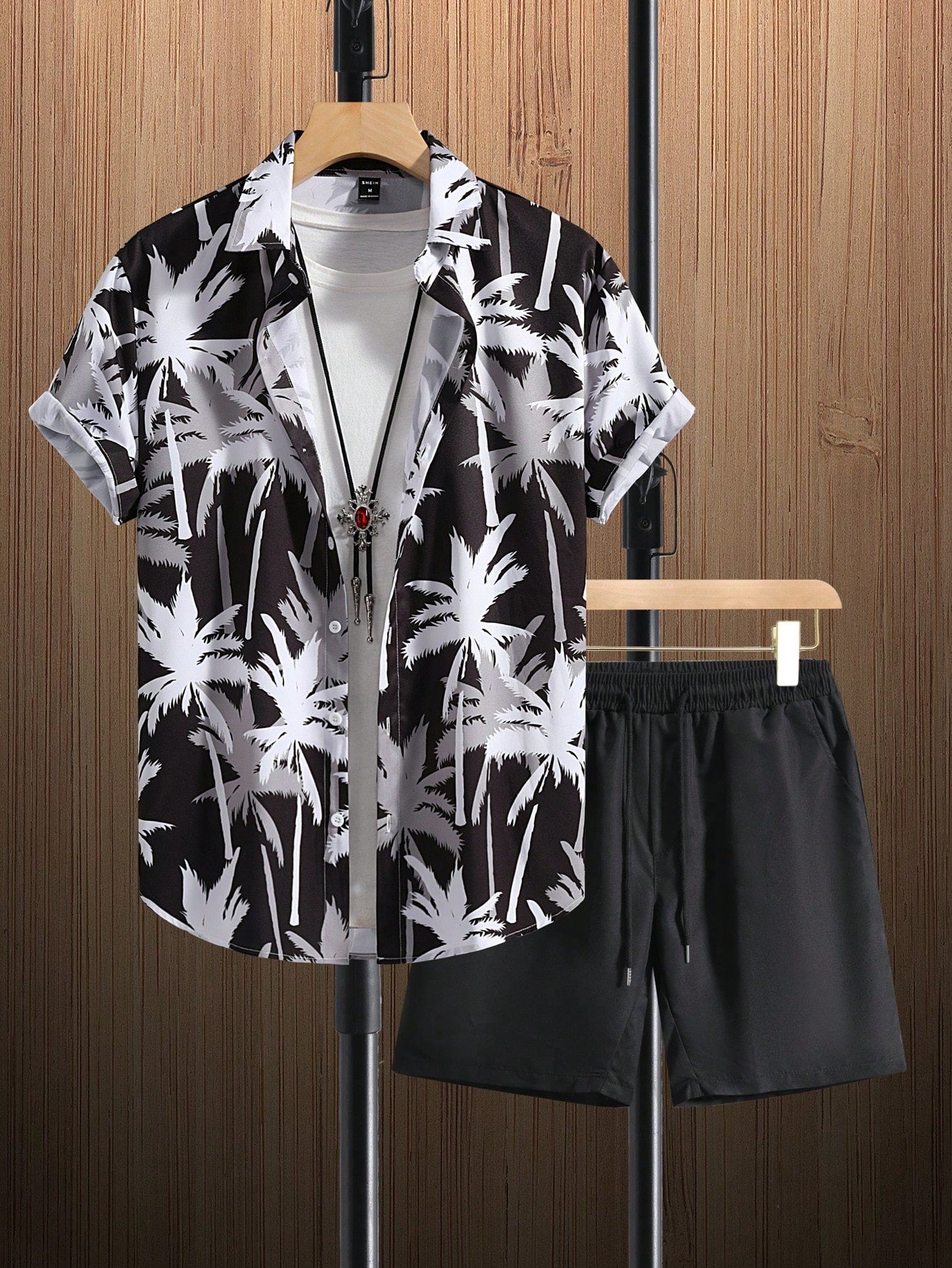 Manfinity RSRT Men Tropical Print Shirt & Shorts