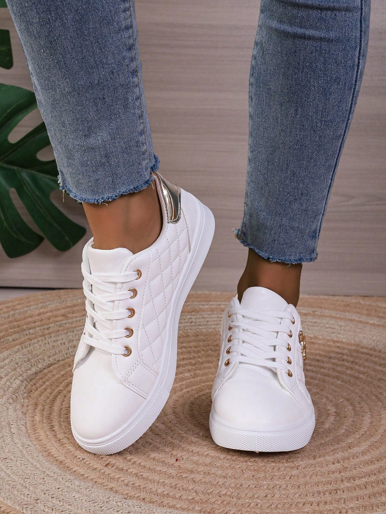 New Spring Autumn Lace-up Women's Sports Shoes, Casual Fashionable Classic Sneakers For Students