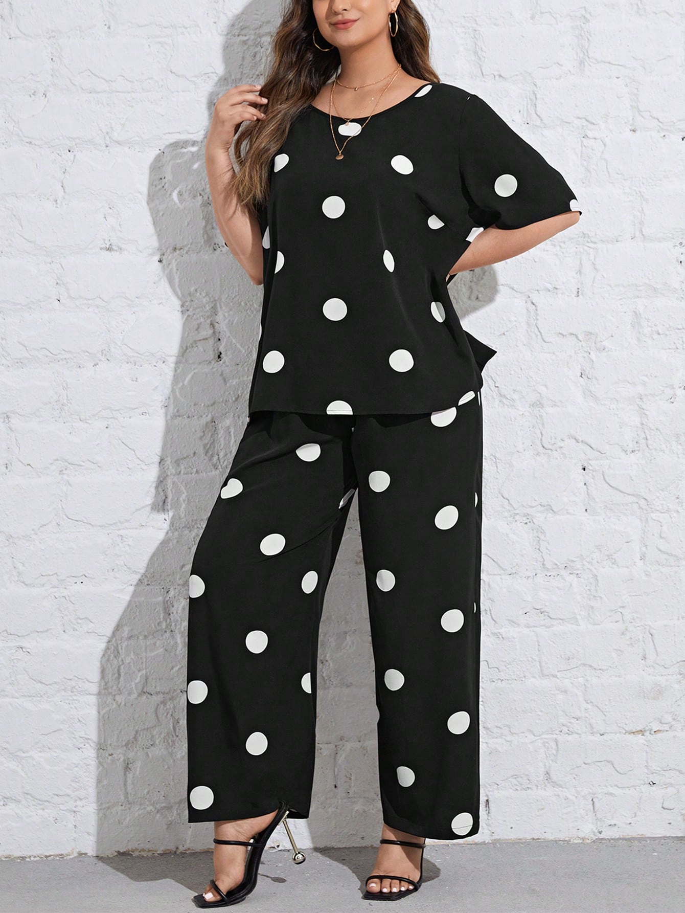 Essnce Plus Polka Dot Print Top & Wide Leg Pants