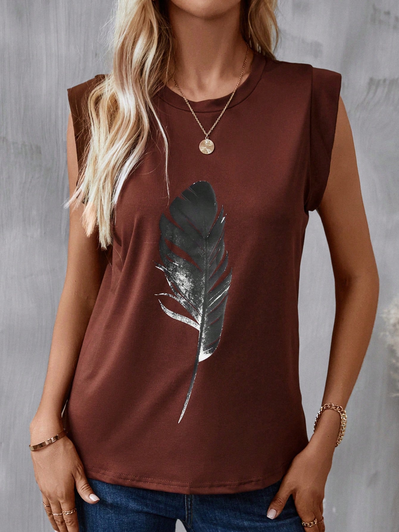 LUNE Contrast Trim Tee