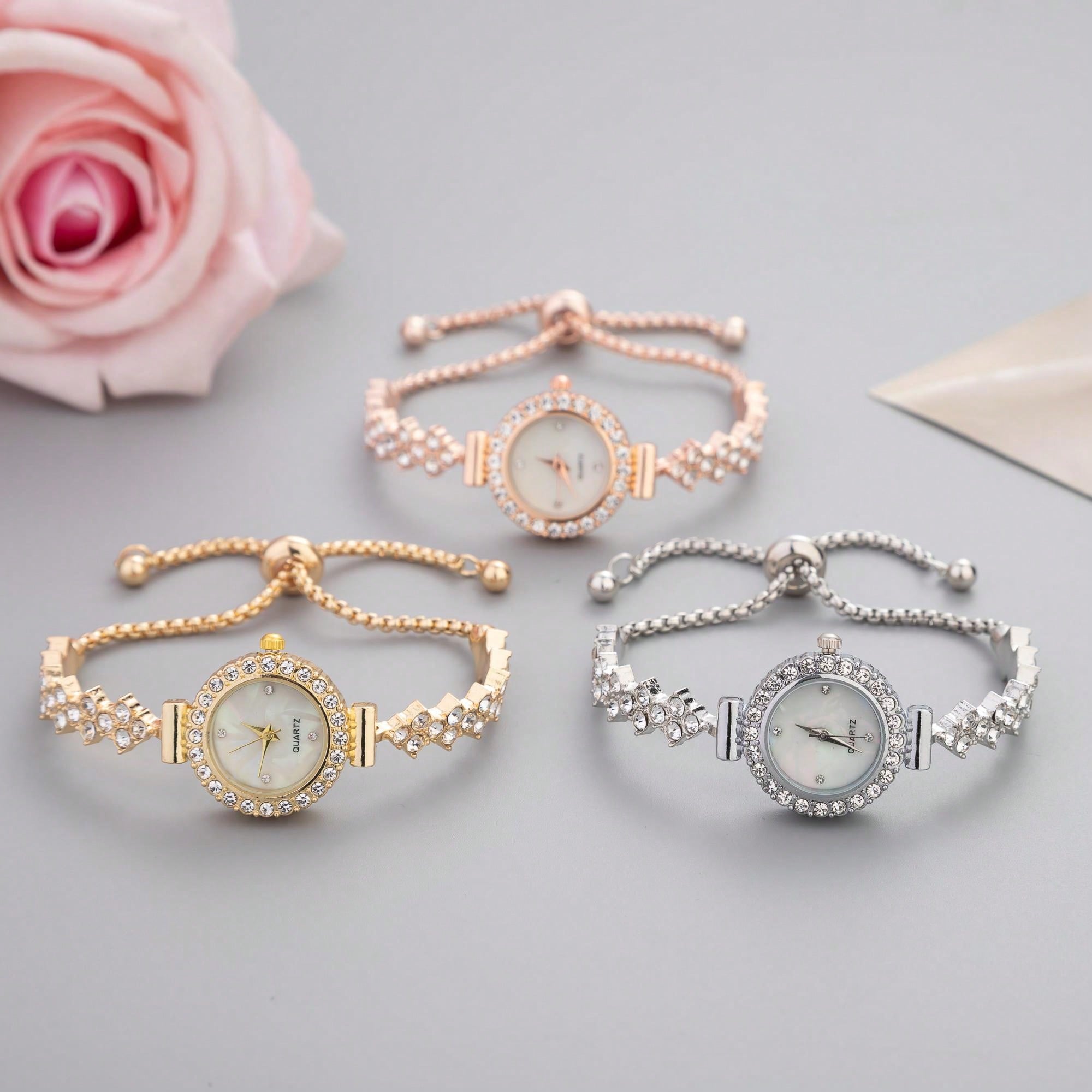 New Casual Fashion Ladies' Bracelet Watch, Cute Round Dial Decorated With Crystals, Rhinestone Embellished Watchband, Alloy Quartz Watch, Gift