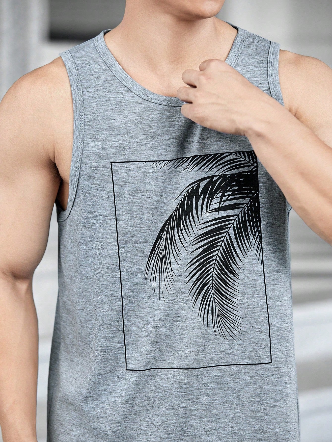 Manfinity RSRT Men Tropical Print Tank