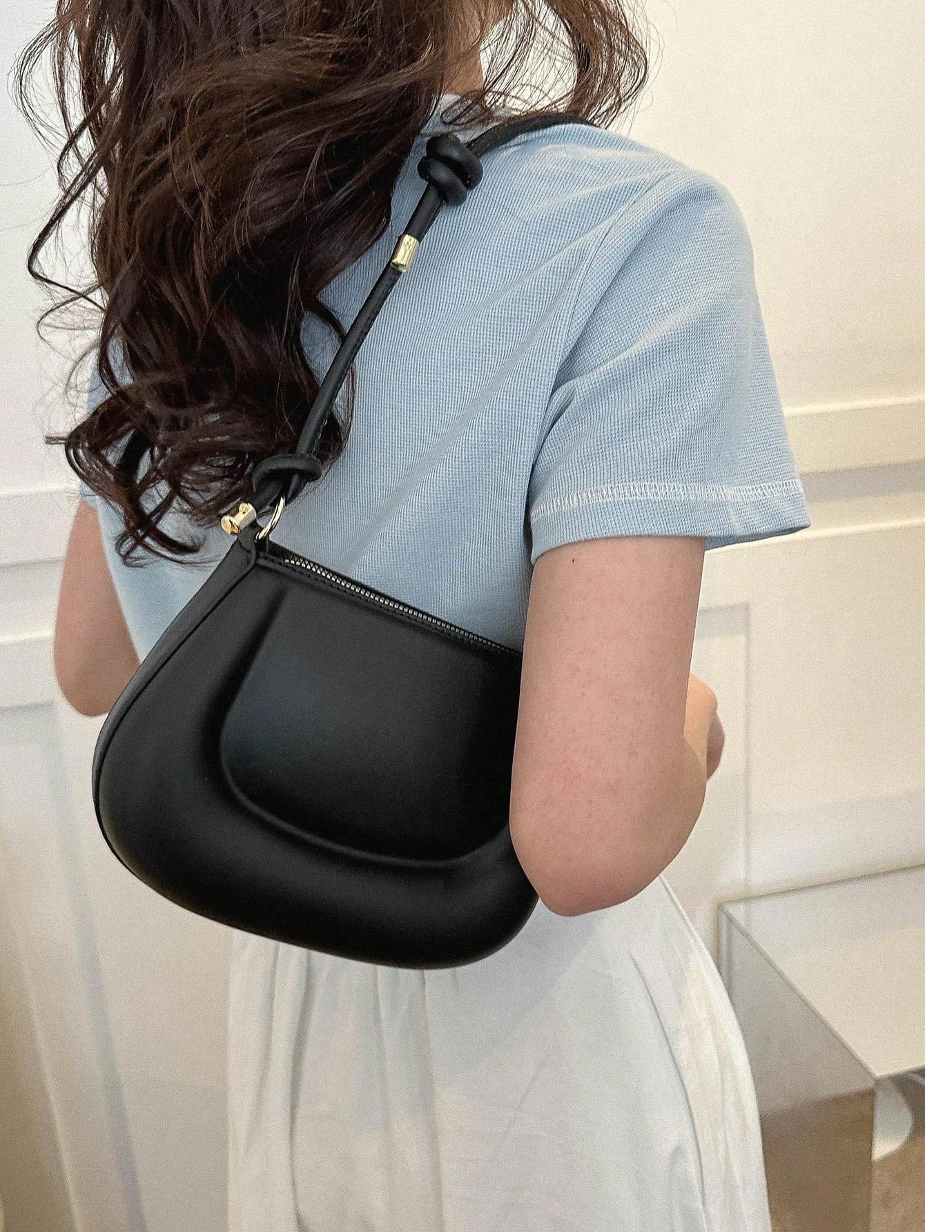 New women's mini shoulder bag simple solid color versatile small square bag Knotted Strap Shoulder Bag Solid Color Zipper Underarm Bag PU Leather Stylish Trendy Bag