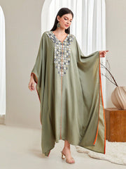 Najma Geo Appliques Contrast Binding Batwing Sleeve Kaftan