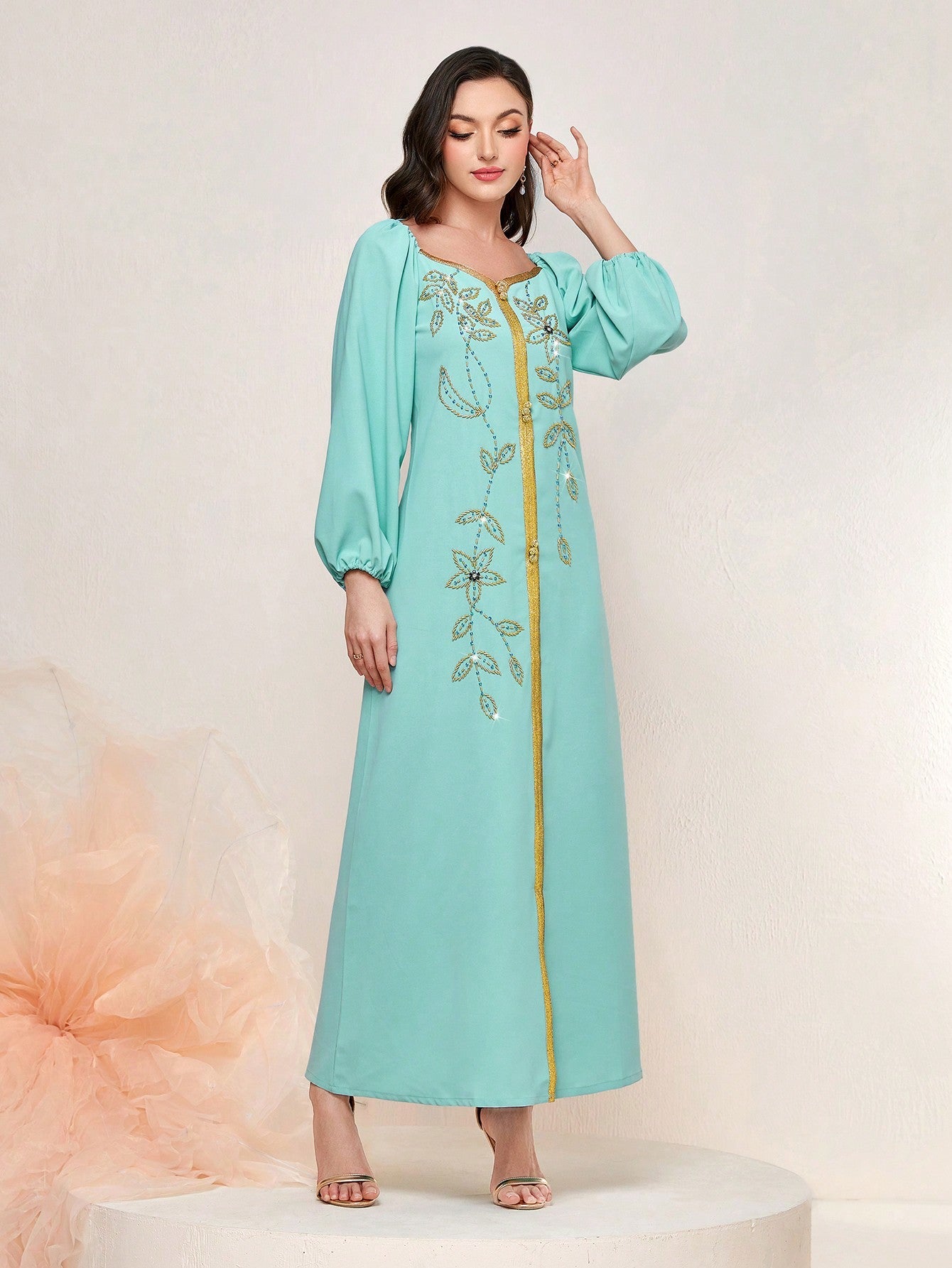 Najma Floral Embroidery Lantern Sleeve Split Hem Kaftan