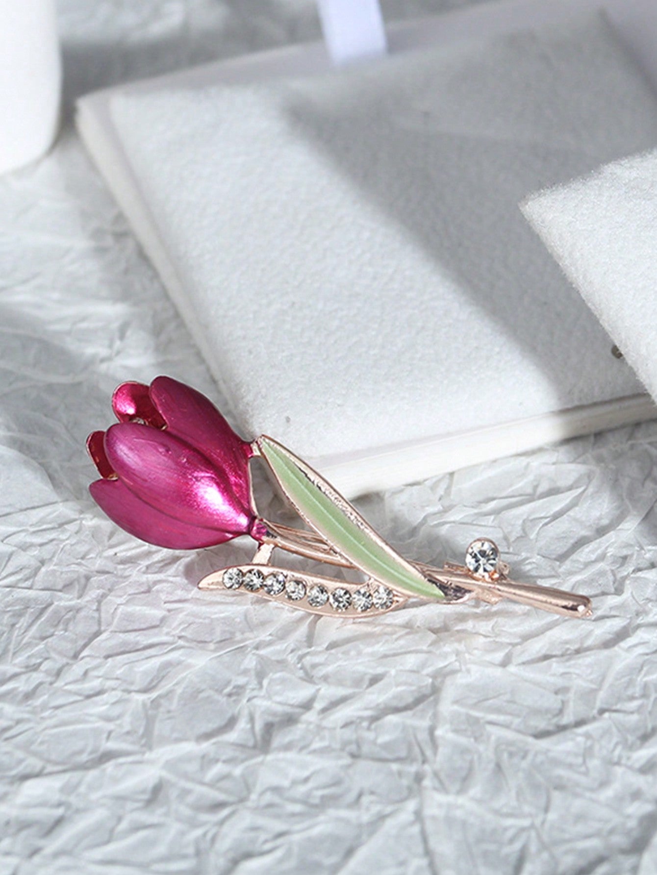 1pc Brooch Rhinestone Tulip Flower Brooch Anti-Glare Suit Brooch Collar Pin Jewelry