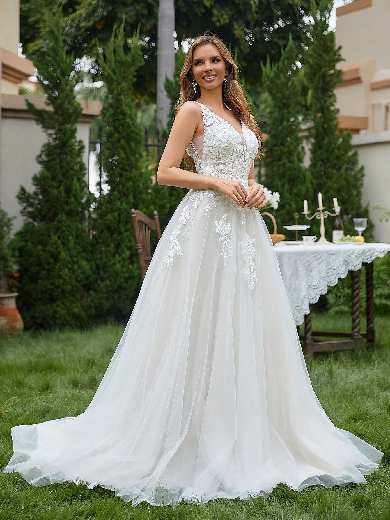 Contrast Guipure Lace Mesh Wedding Dress