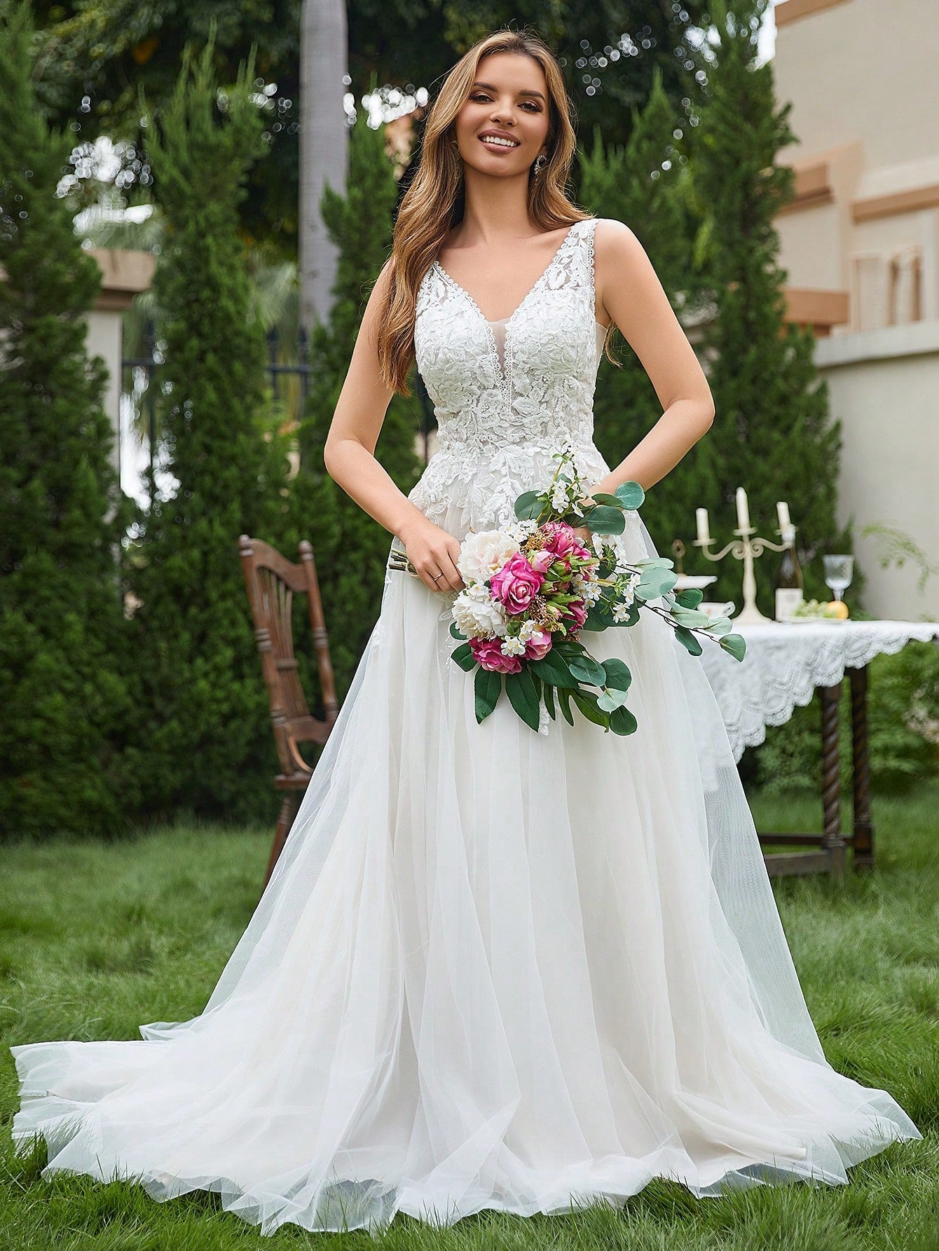 Contrast Guipure Lace Mesh Wedding Dress