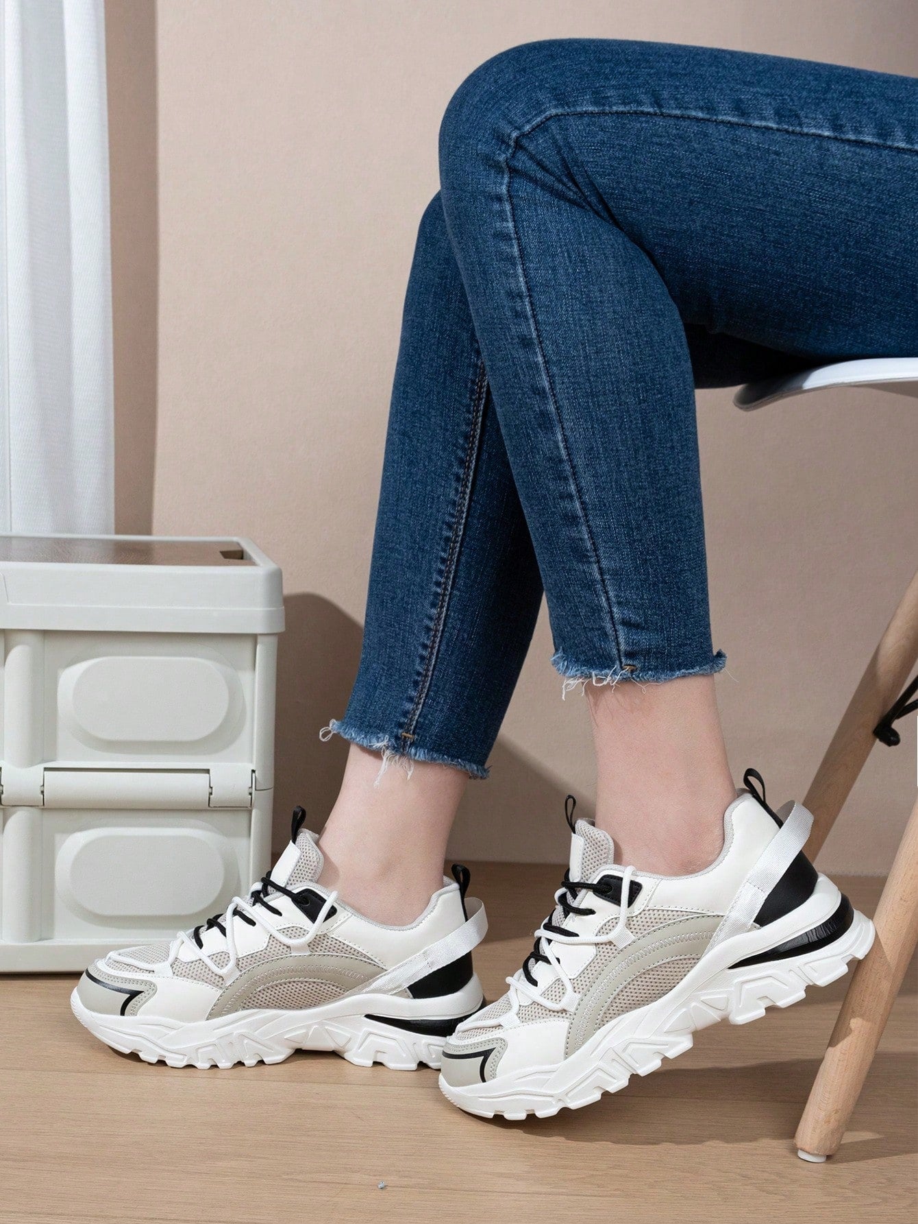 Women's Fashionable & Personality Casual Breathable Slip-resistant Height Increasing Wear-resistant Wedge Thick Bottom Sneakers For Daily Wear