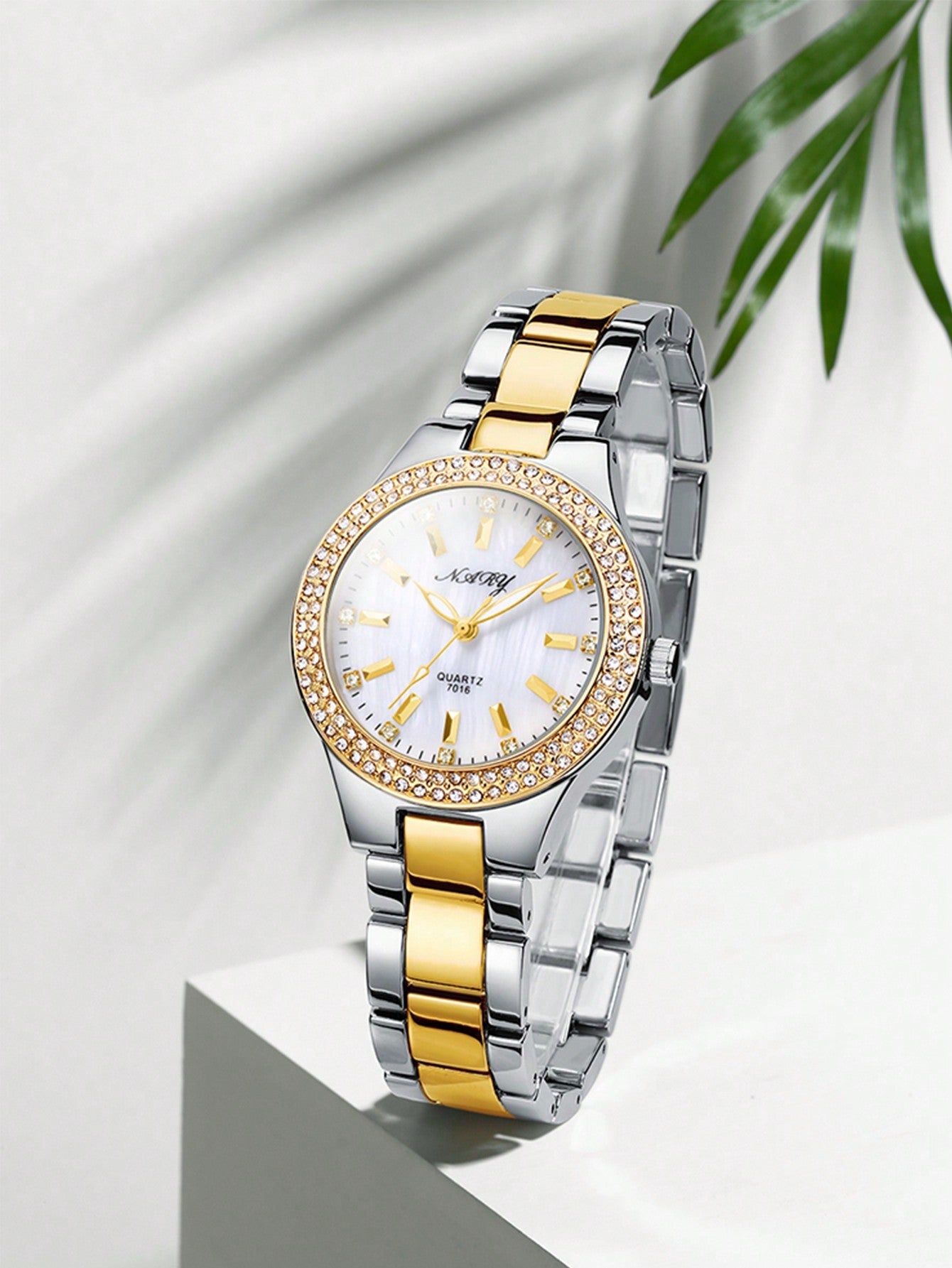 1pc Elegant & Casual Women's Watch With Shiny Rhinestones & Water-resistant Stainless Steel Strap, Suitable For Daily Life, Parties And Other Occasions