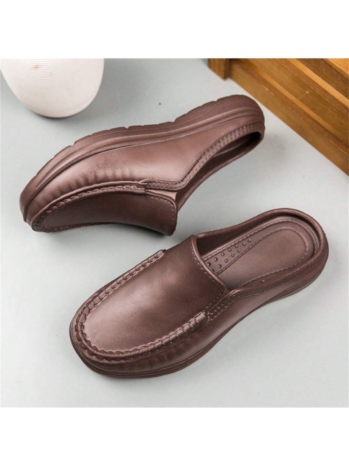 Simple Slip-on Men's Half Slippers With Non-slip Pu Leather Outsole, Suitable For Driving And Chef Work