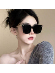 1pc Oversized Sunglasses, Trendy & Cool Style, Pc Material, Anti-glare & Windproof, Suit For Any Occasions