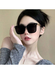 1pc Oversized Sunglasses, Trendy & Cool Style, Pc Material, Anti-glare & Windproof, Suit For Any Occasions