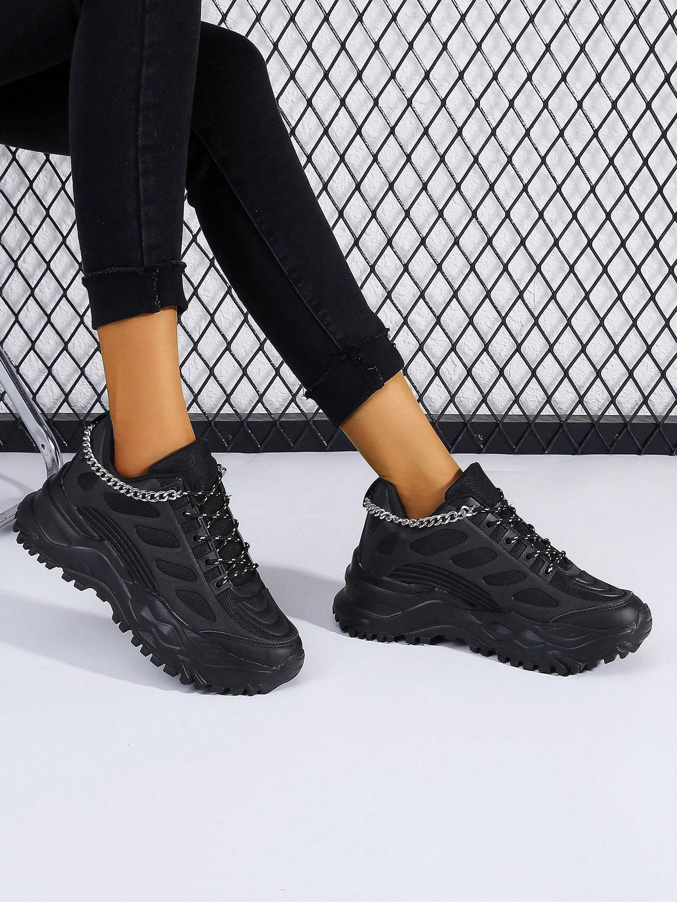 Unique, Creative, Fashionable, Simple And Comfortable Women's Walking Shoes With Wedge And Thick Sole; Dad Sneakers Style