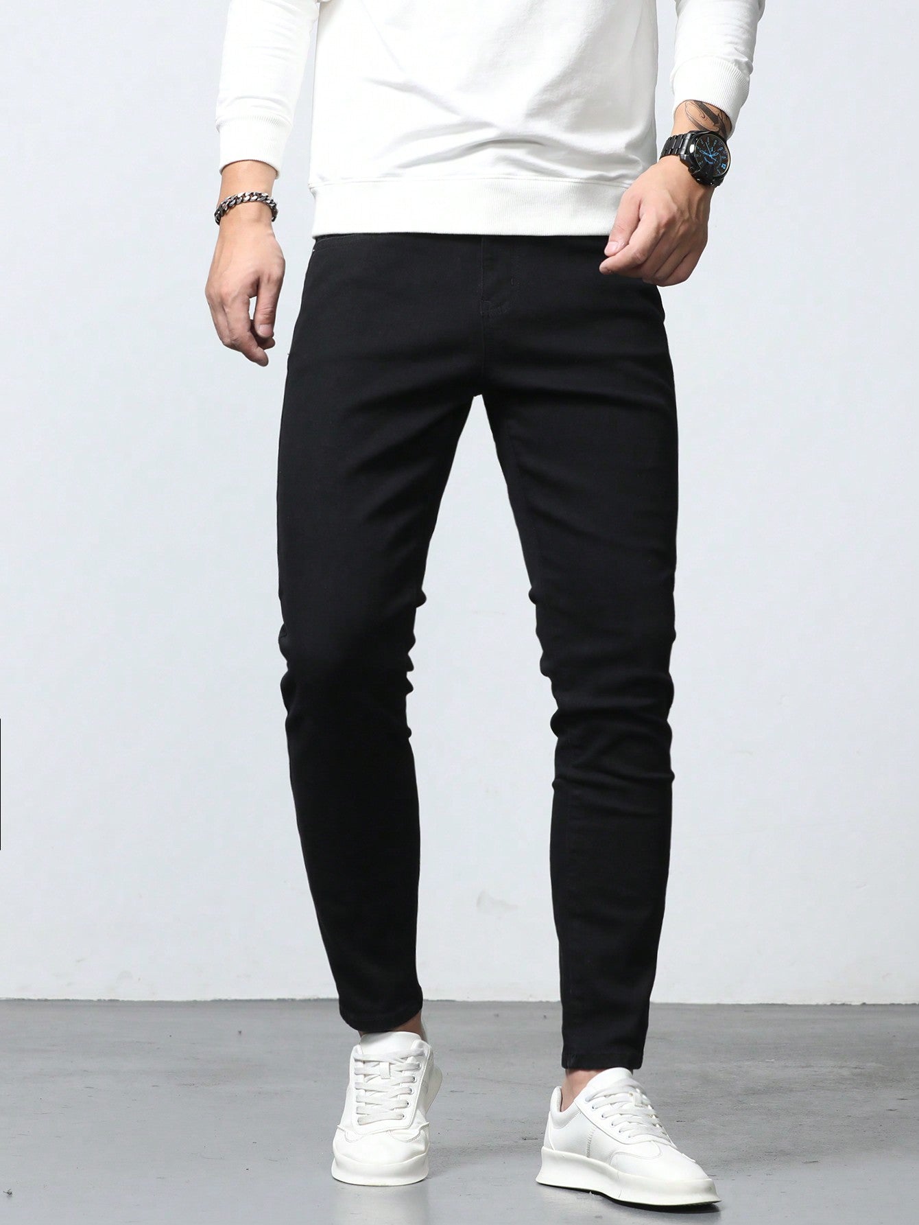 Manfinity Homme Men Cotton Solid Skinny Jeans