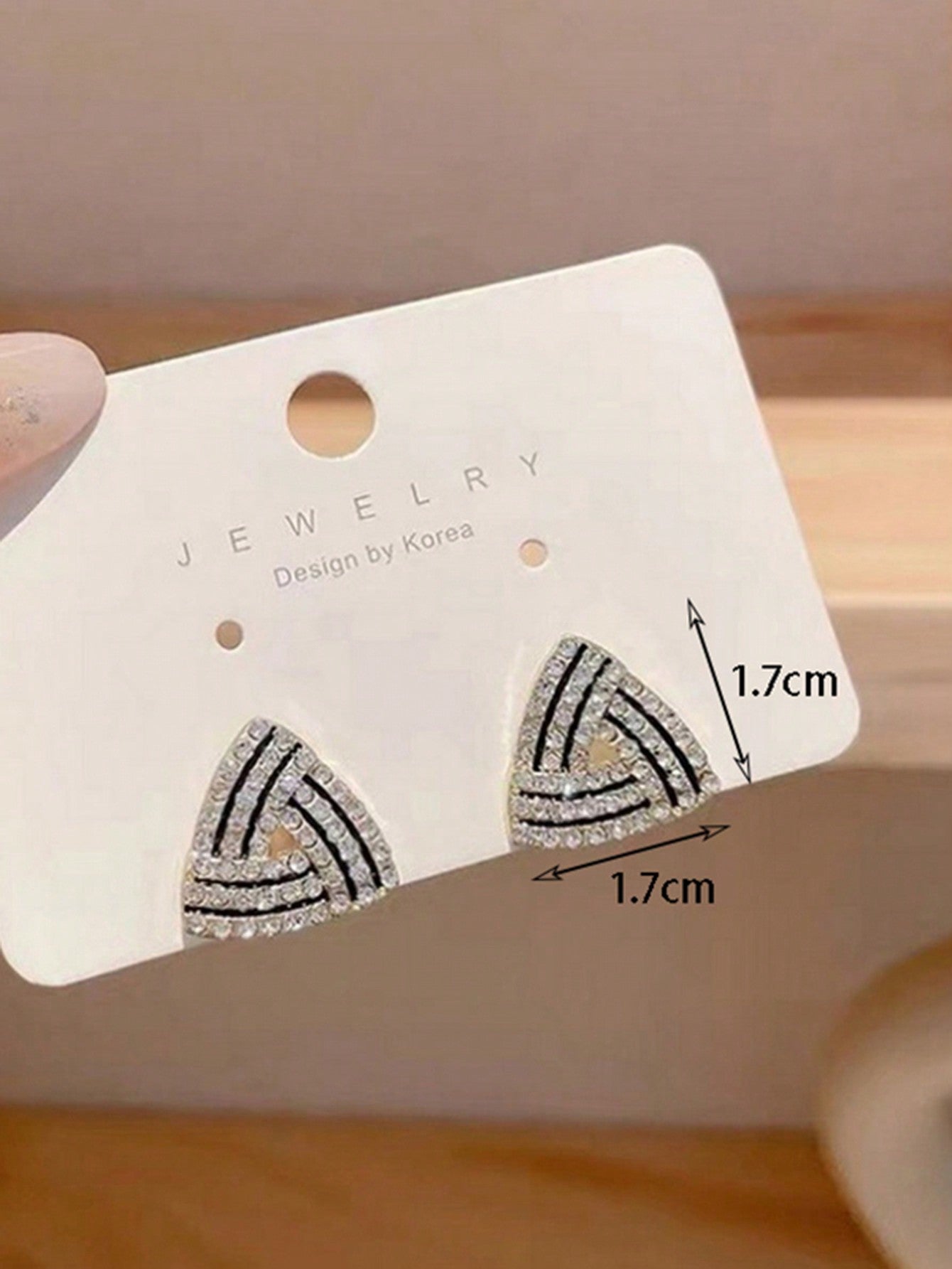 1pair Clover Shape Earrings, Lightweight And Exclusive Design Stud Earrings For Women, Jewelry