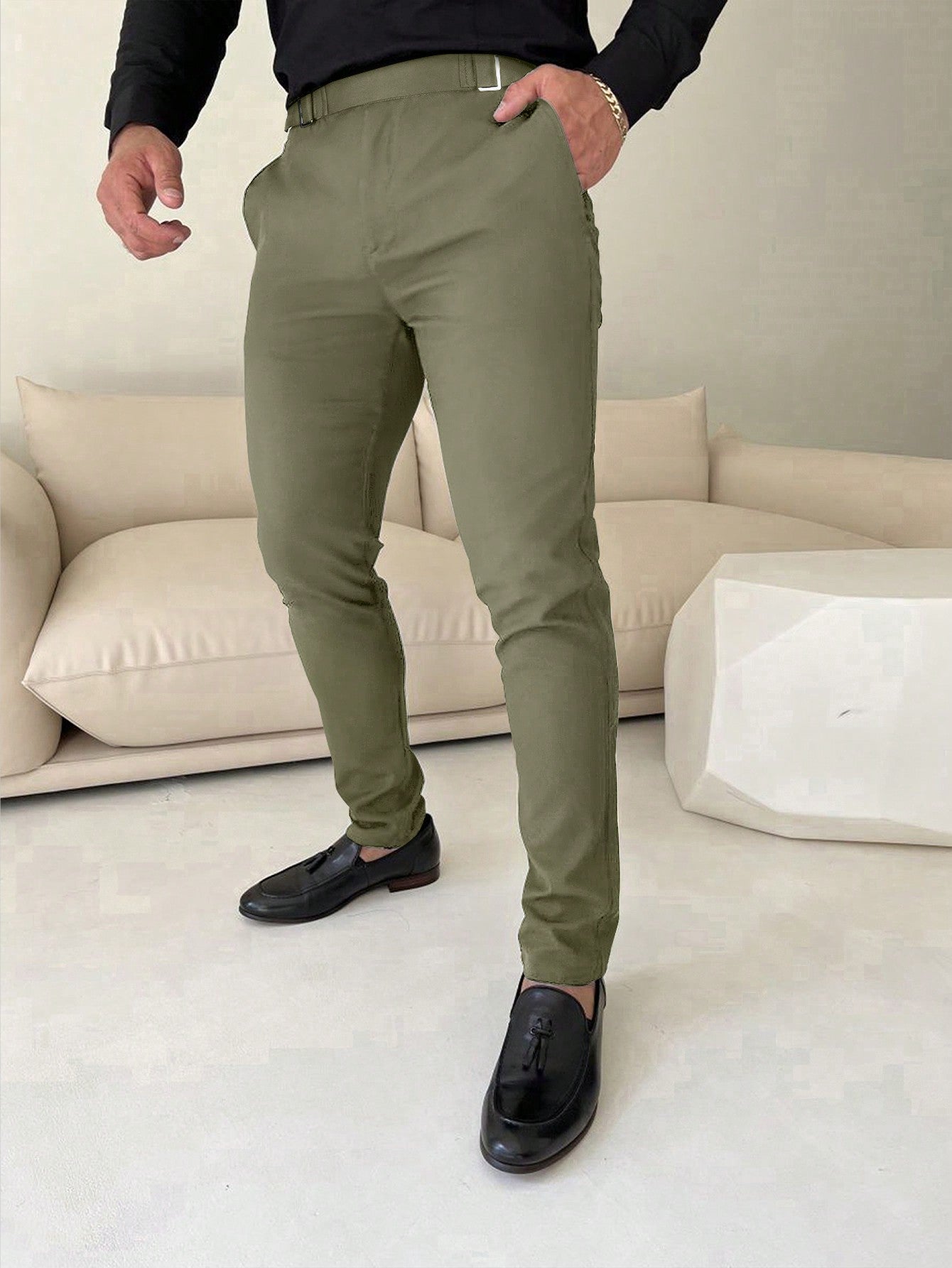 Manfinity Men's Solid Slim Fit Pants