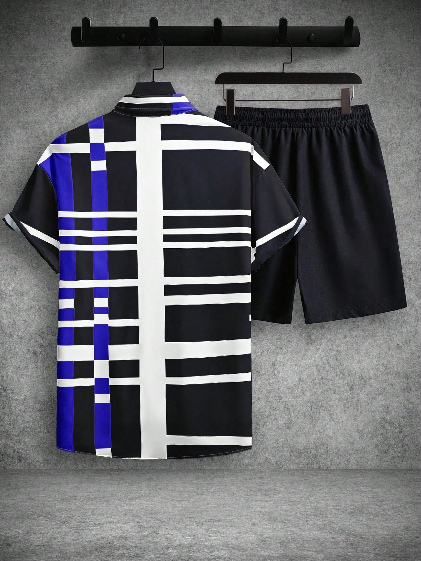 Manfinity Homme Men's Striped Contrasting Two-piece Set