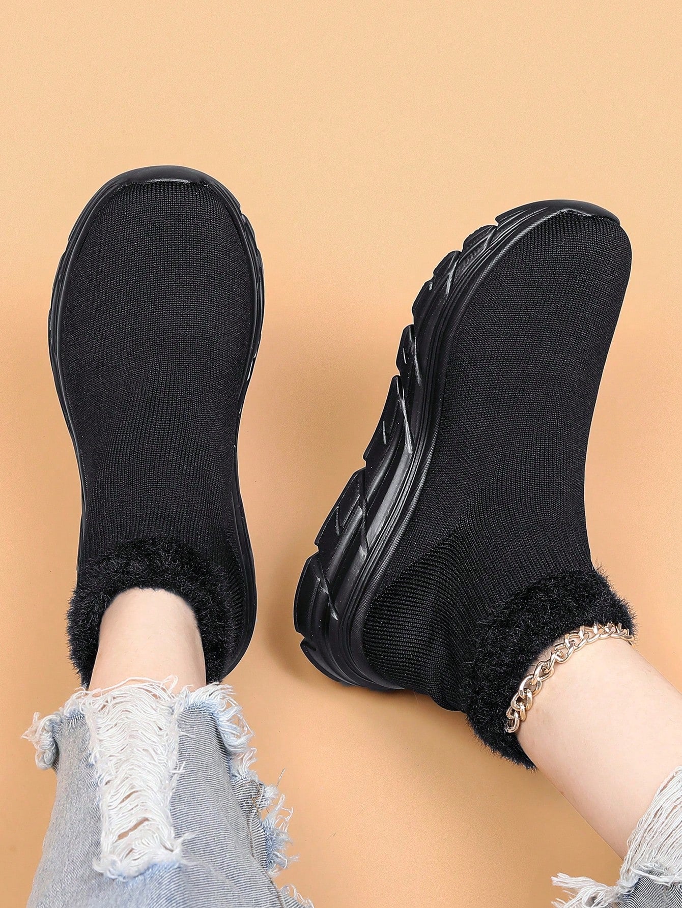 Women's Large Size Velvet Fashion Casual Trendy Sports Shoes Running Shoes