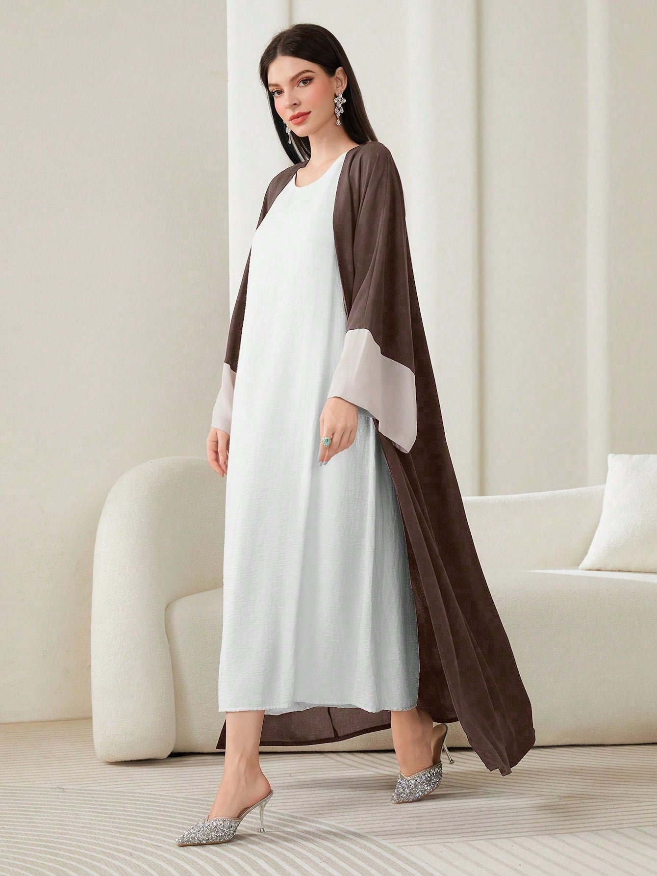 Najma Colorblock Flounce Sleeve Abaya