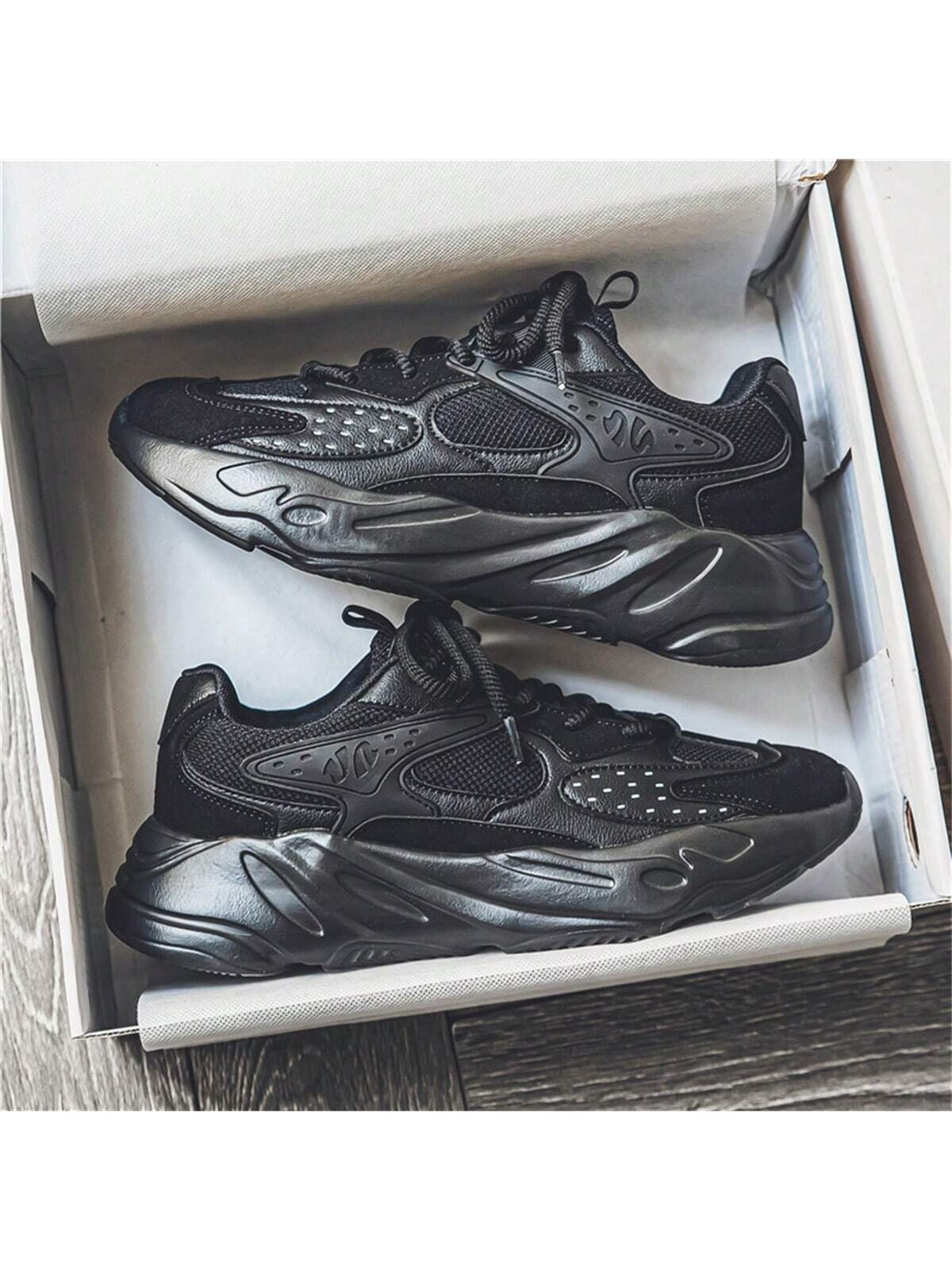 Men's Casual, Trend-setting, Lightweight, Slip-resistant And Durable Black Sports Shoes For Autumn/winter, Walking, Height Increasing Chunky Sneakers