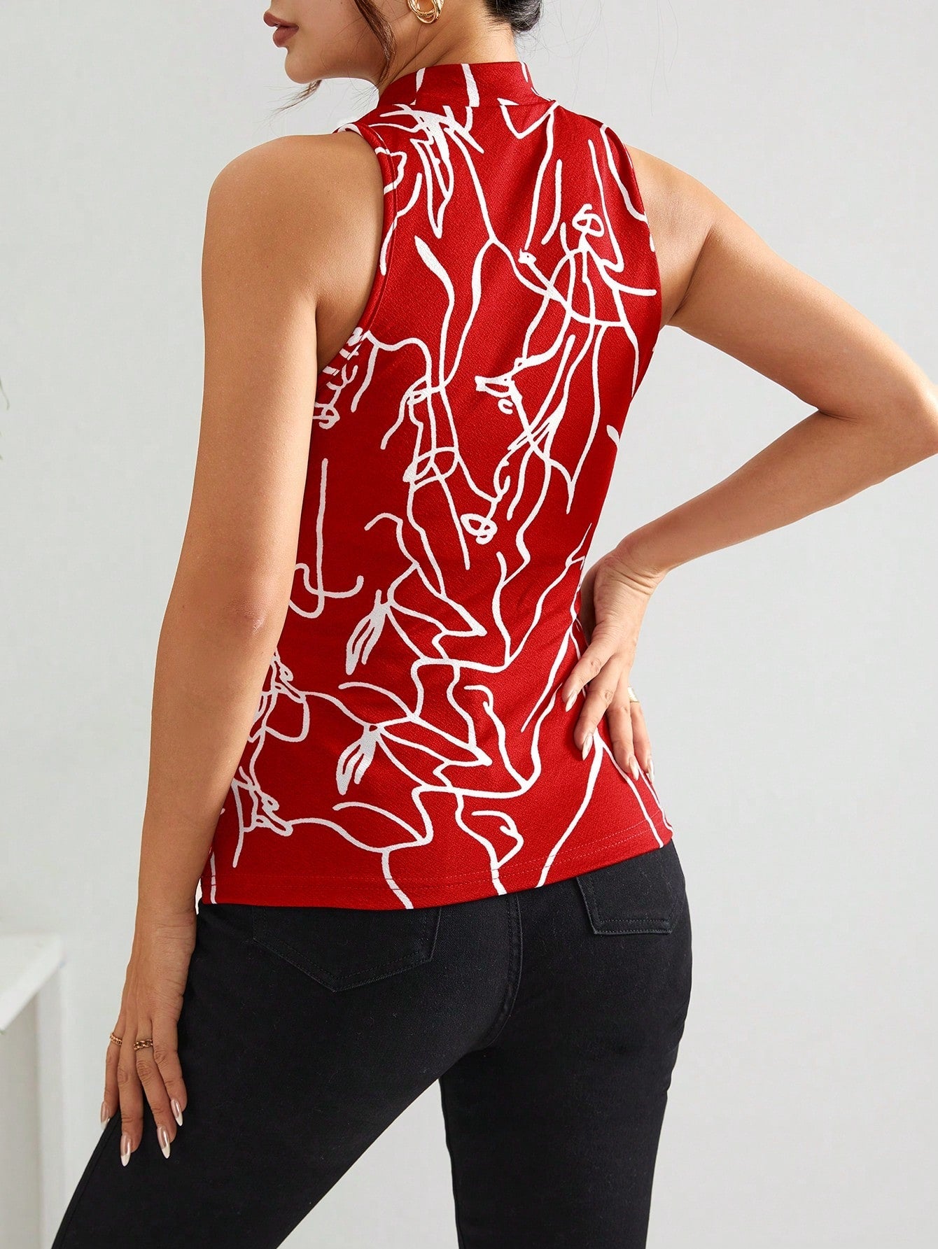 Privé Graphic Print Mock Neck Tank Top