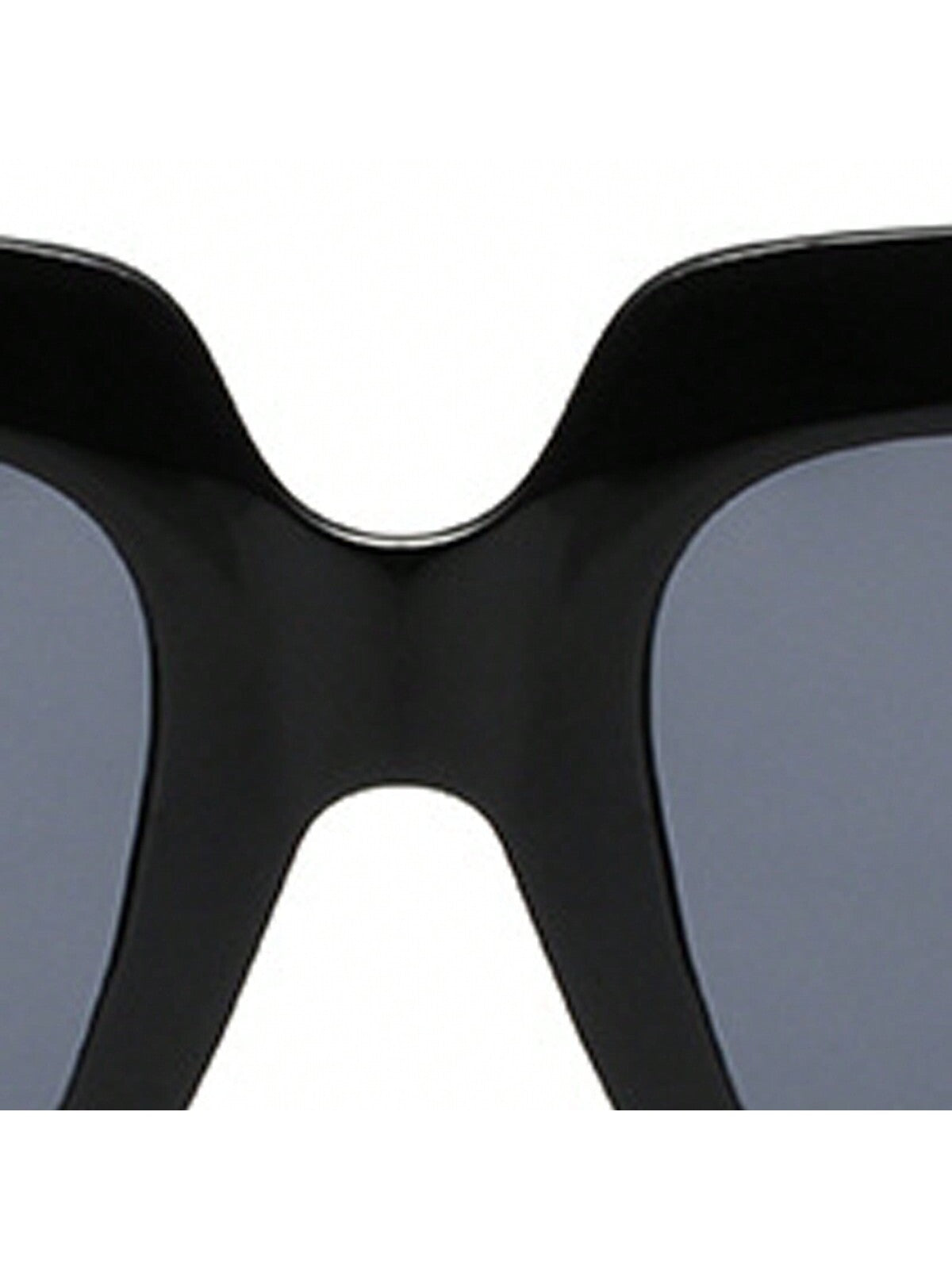 Fashionable Oversized Square Sunglasses With Wide Frame, Great For Fashion Show Or Street Snap