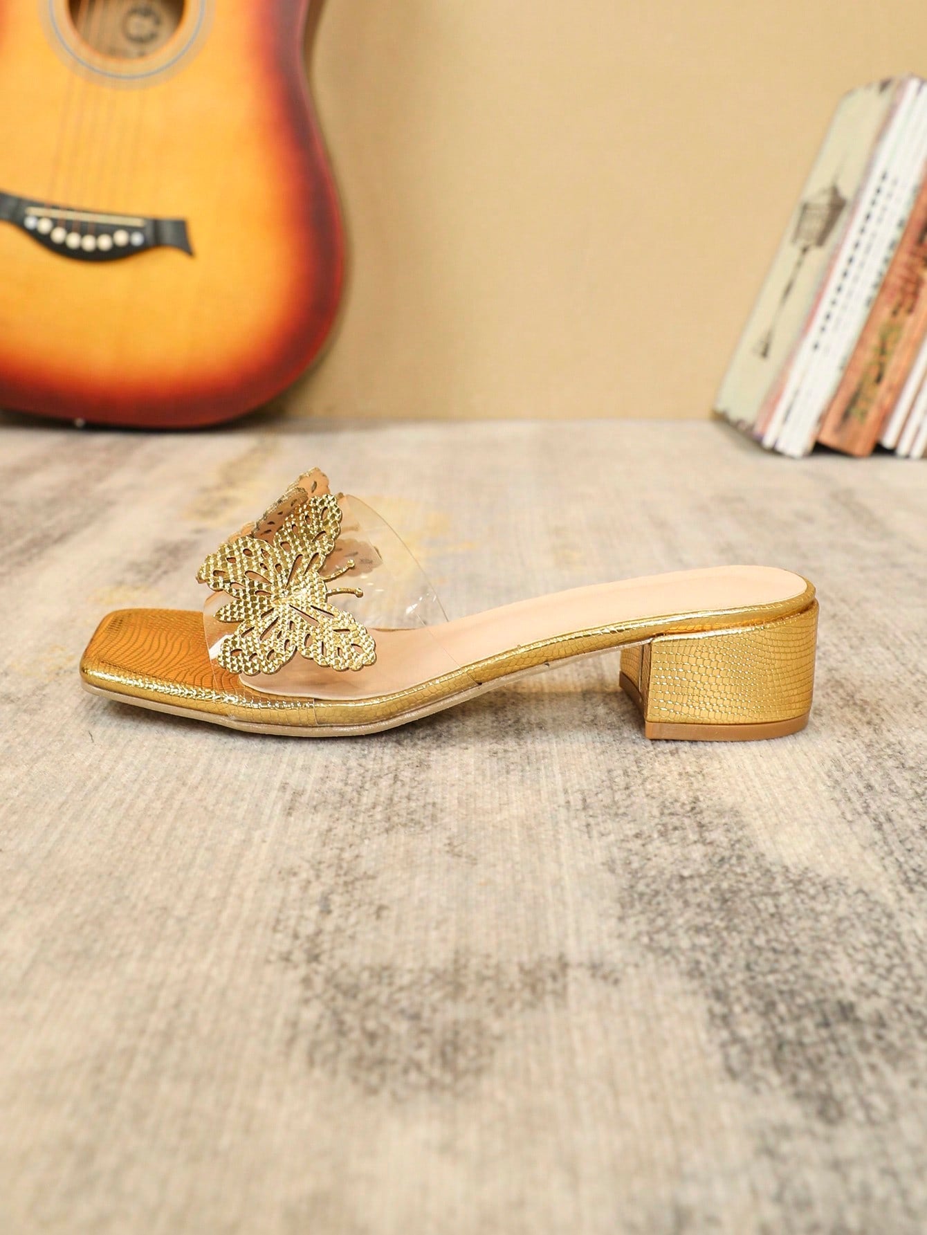 Women'S Fashionable Butterfly Detail Gold-Colored Chunky Heel Sandals For Daily Wear, Work And Parties