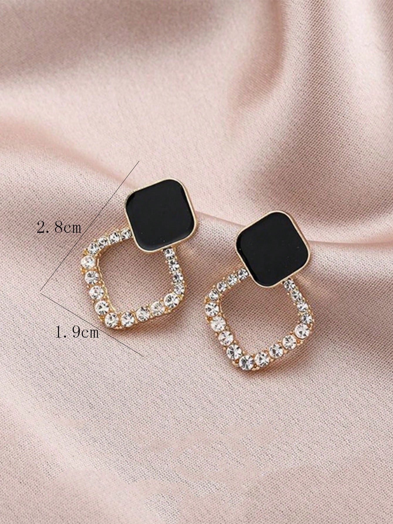 1 Pair Of Simple Diamond-Encrusted Snowflake Luxury Fashion Earrings, Suitable For Daily Holiday Wear